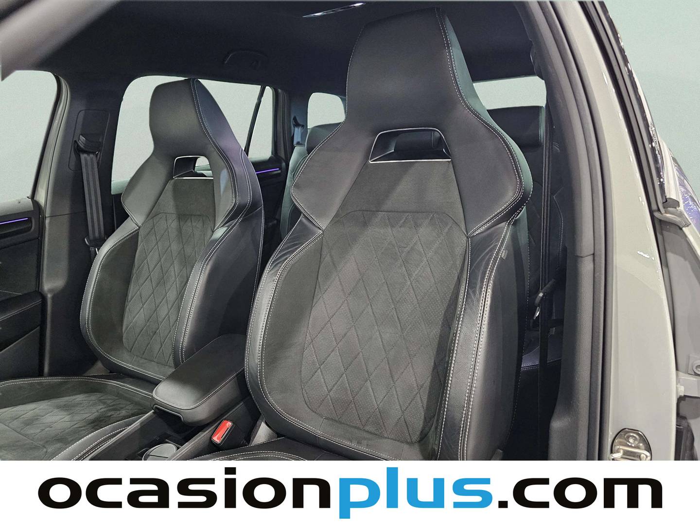 Extras y acabados del Skoda Kodiaq Skoda Kodiaq 2.0 TDI Sportline 4x2 DSG (150 CV) 7 PLAZAS