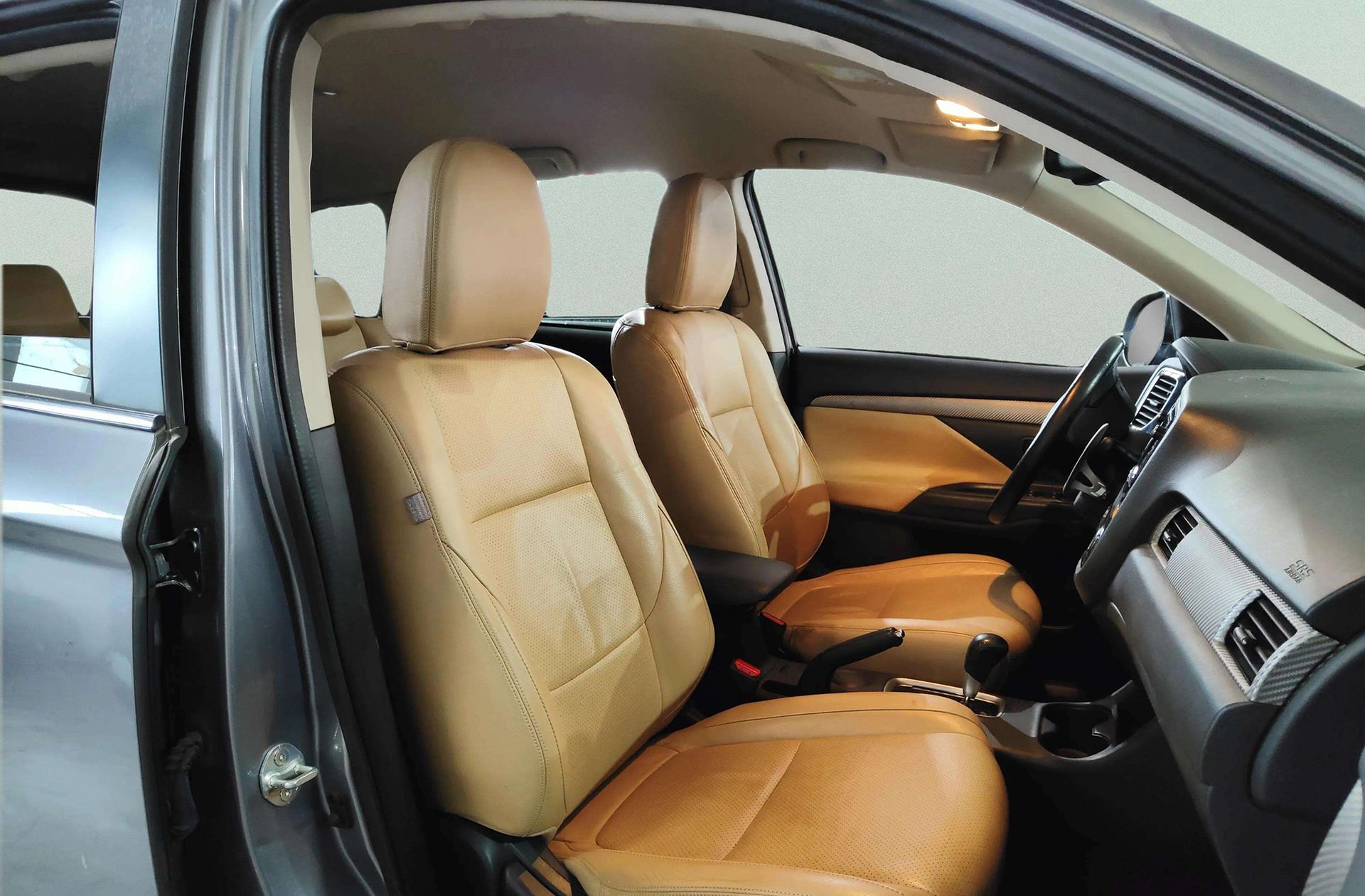 Mitsubishi Outlander 200 MPI Motion 2WD CVT - foto 16