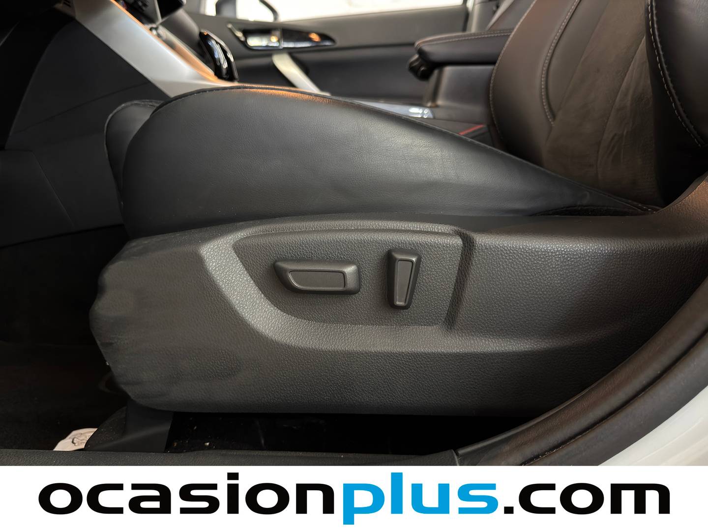 Acabados Mitsubishi Eclipse Cross Mitsubishi Eclipse Cross 2.4 PHEV Kaiteki 4WD Auto (188 CV)