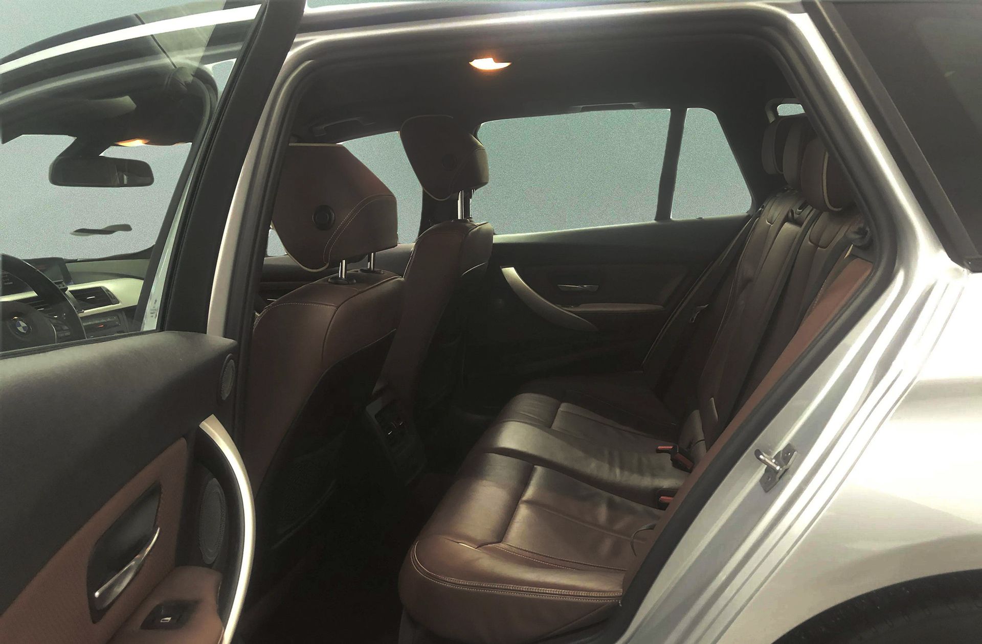 BMW Serie 3 320d Touring Efficient Dynamics - foto 10