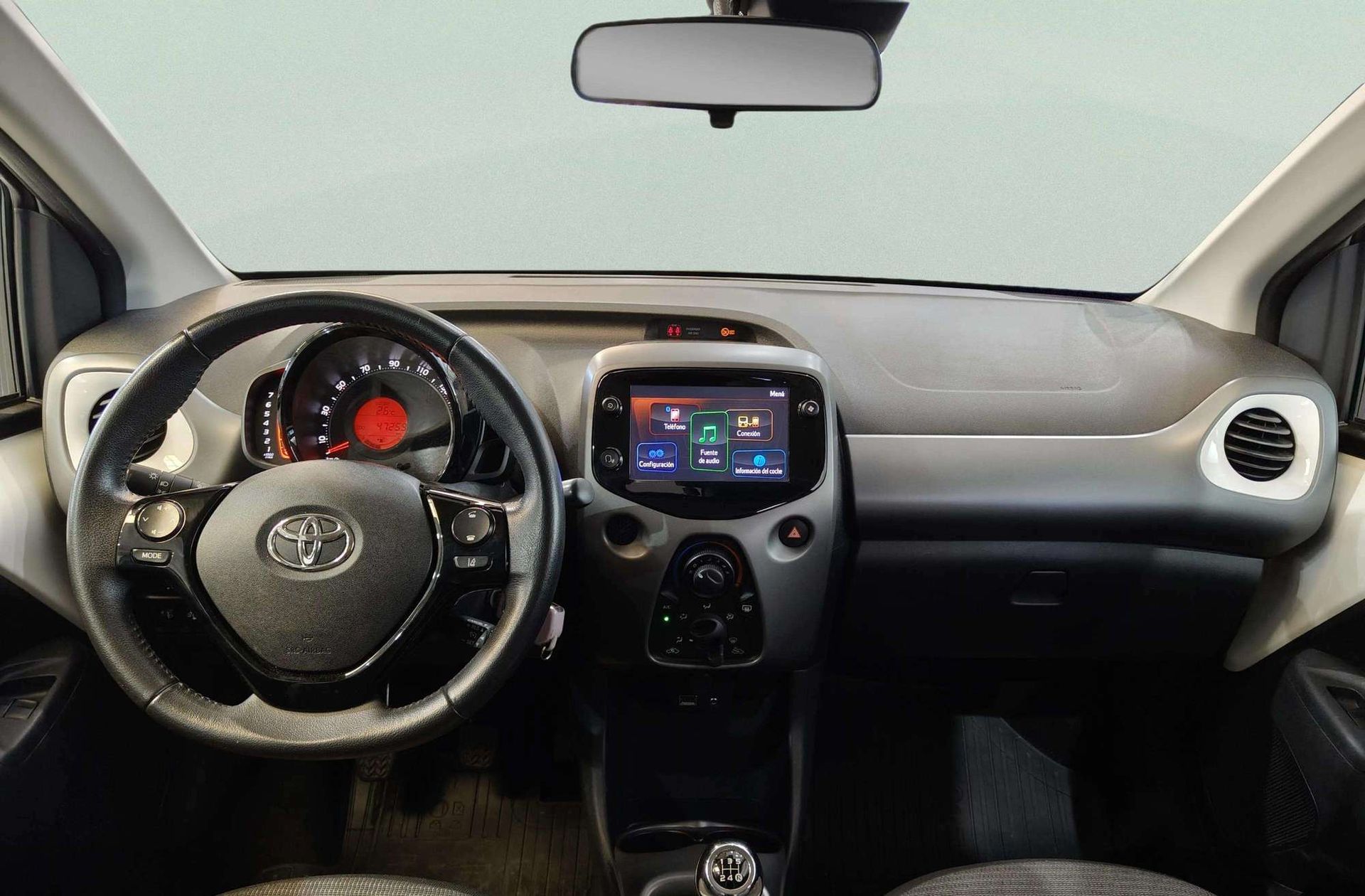 Toyota Aygo 1.0 70 x-play - foto 6
