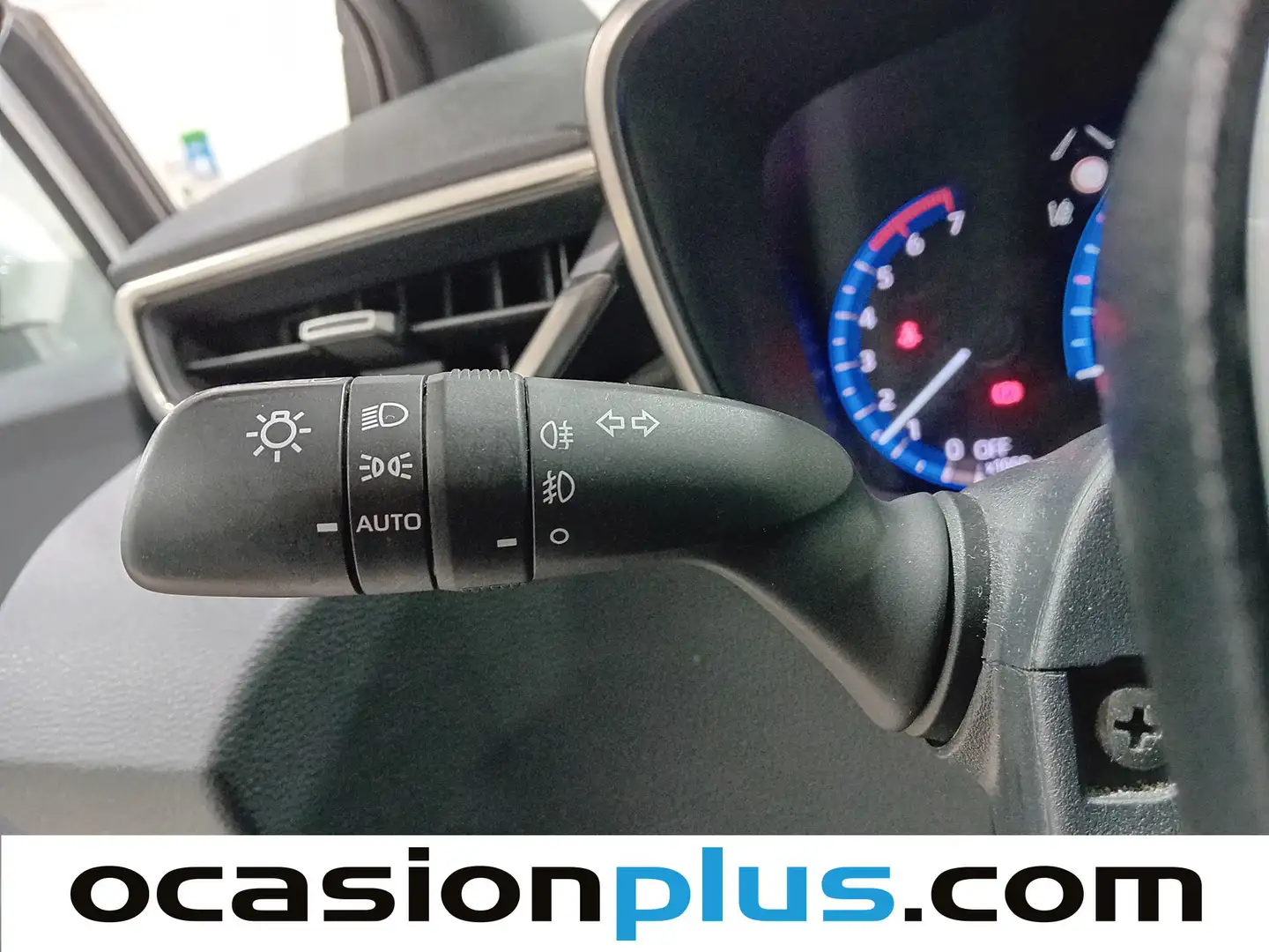 Foto Toyota Corolla Toyota Corolla 125H Active Tech E-CVT (122 CV)