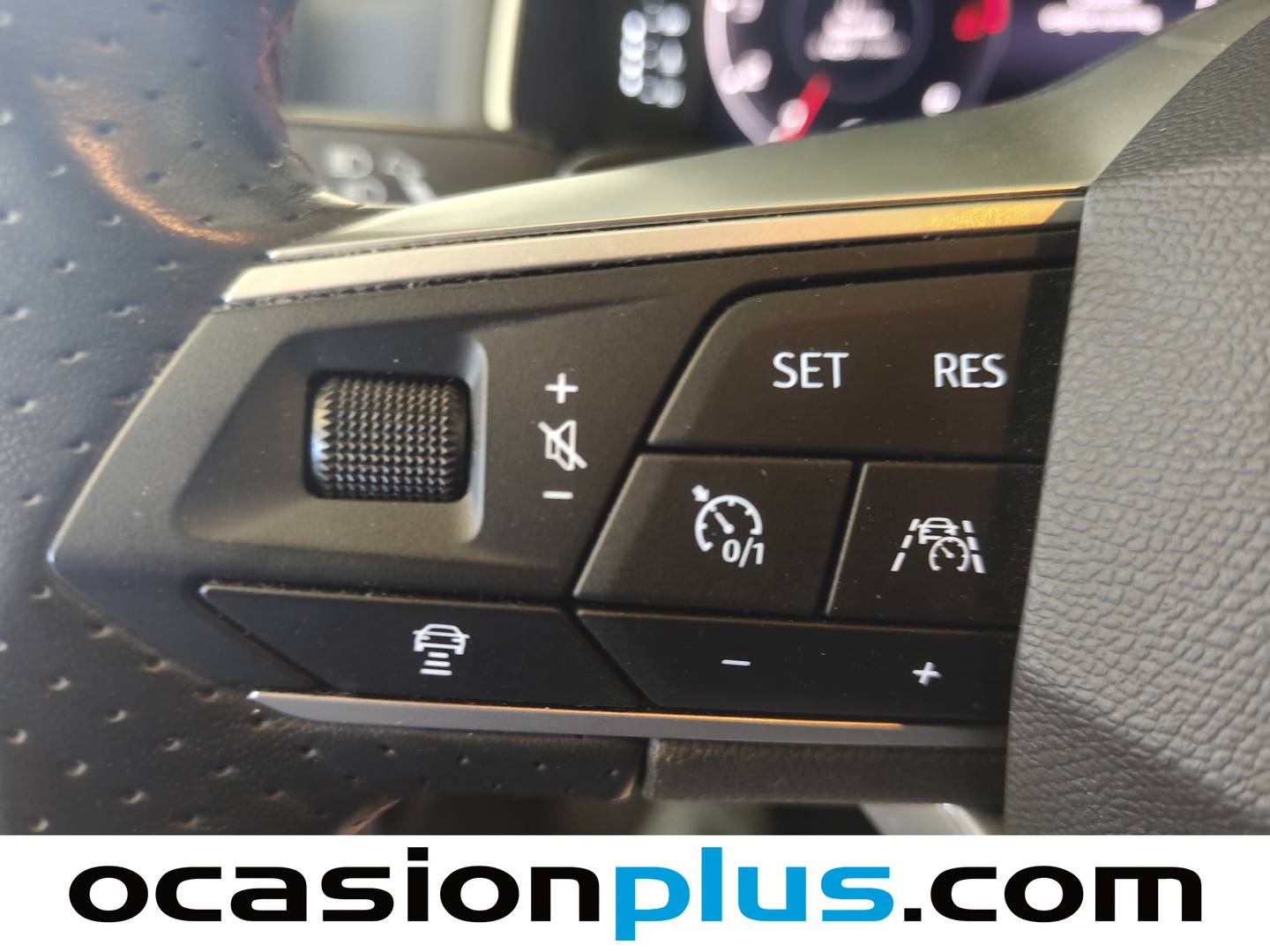 Foto Seat Arona SEAT Arona 1.5 TSI S&S FR XL DSG (150 CV)