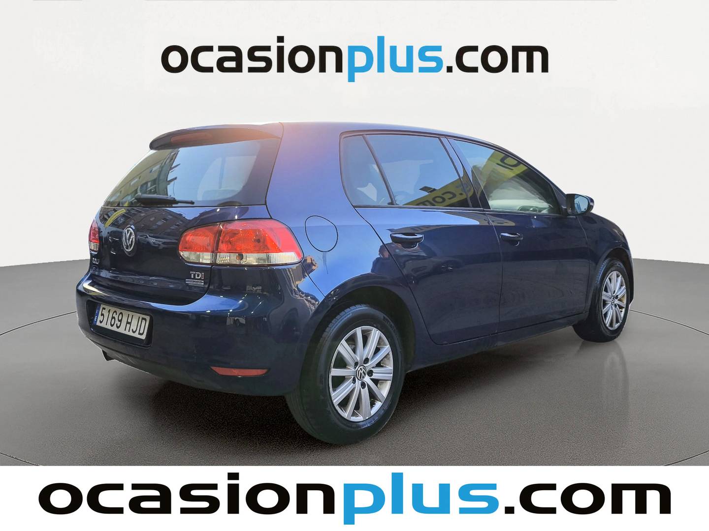 Foto trasera Volkswagen Golf Volkswagen Golf Advance 1.6 TDI BMT (105 CV) DSG derecha