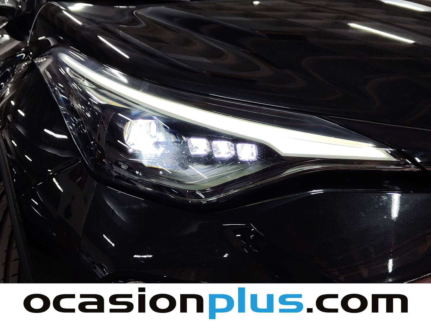 Paquetes del Toyota C-HR Toyota C-HR 180H GR Sport Black Edition Auto (184 CV)