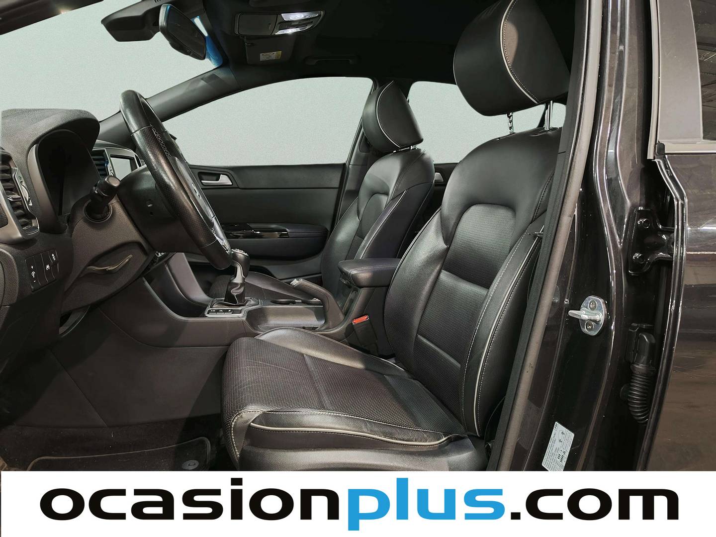 Foto asientos delanteros KIA Sportage KIA Sportage 1.6 T-GDi GT Line 4x4 (177 CV)
