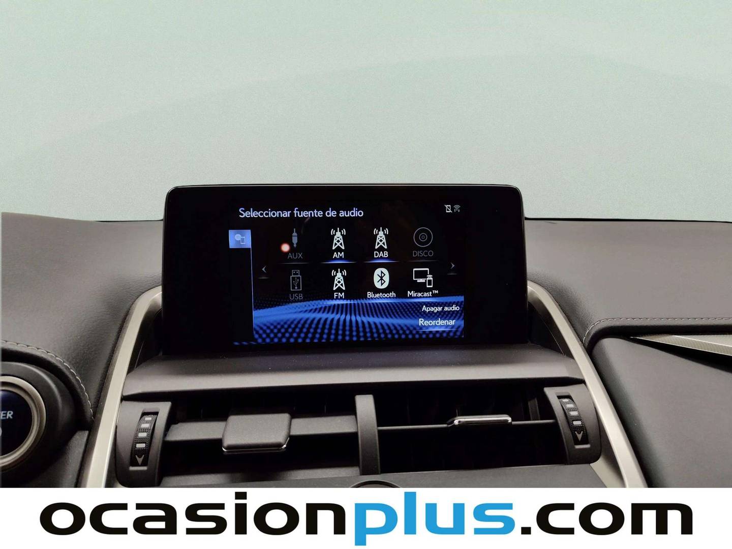 Lexus NX Lexus NX 300h Premium 2WD (197 CV) automático