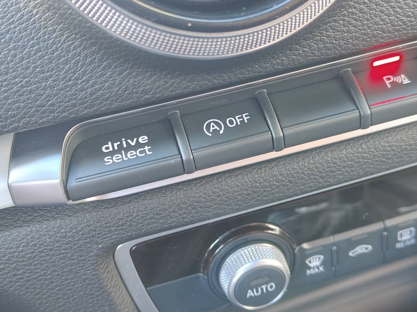 Foto Audi A3 Audi A3 Sportback S line 30 TDI (116 CV)