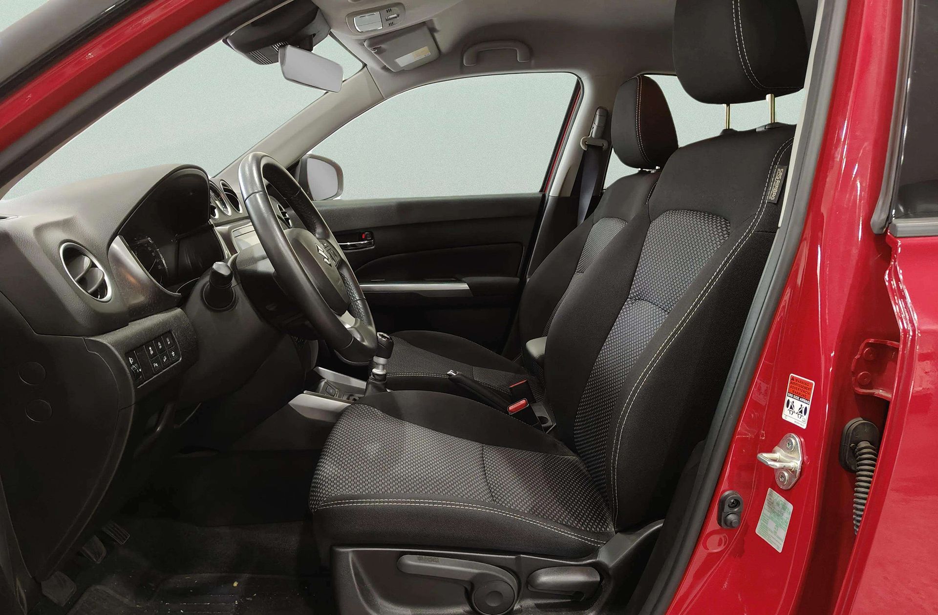Suzuki Vitara 1.4 T Mild Hybrid S2 4WD - foto 13