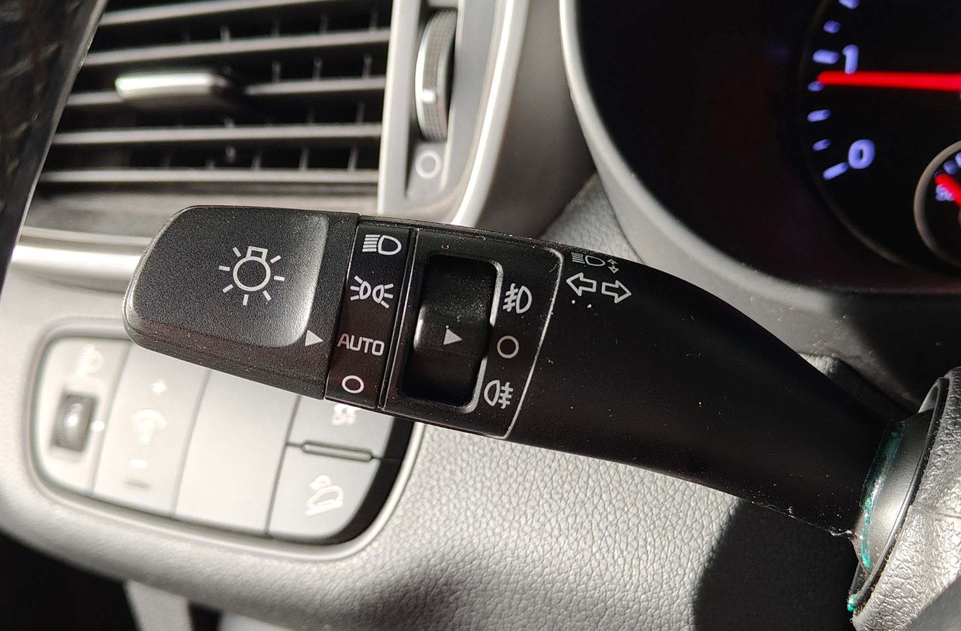 Kia Sorento 2.2 CRDi Concept 4x2 7 plazas - foto 26