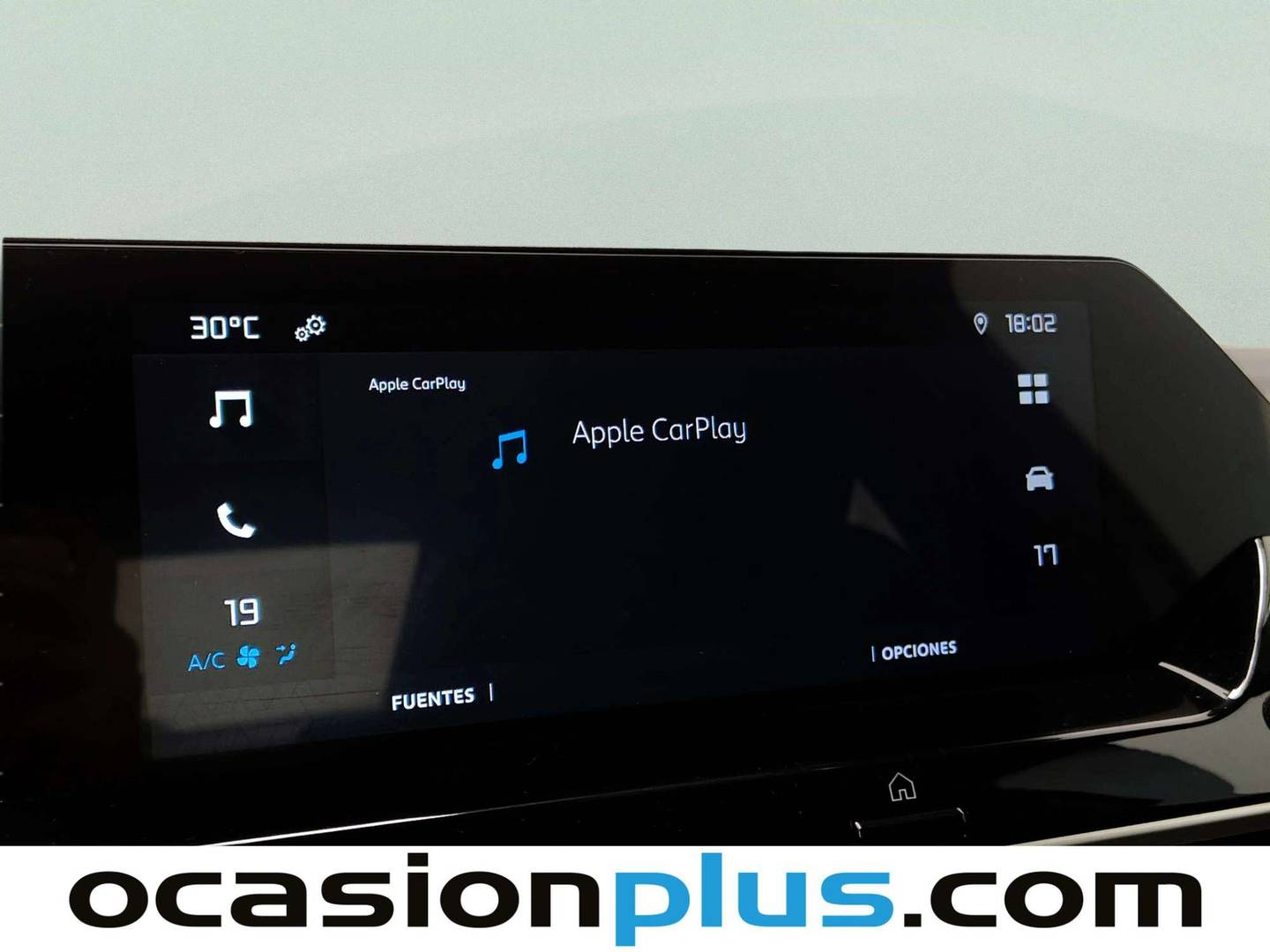Extras y acabados del Citroën C4 X Citroën C4 X PureTech 100 S&S Feel (102 CV)