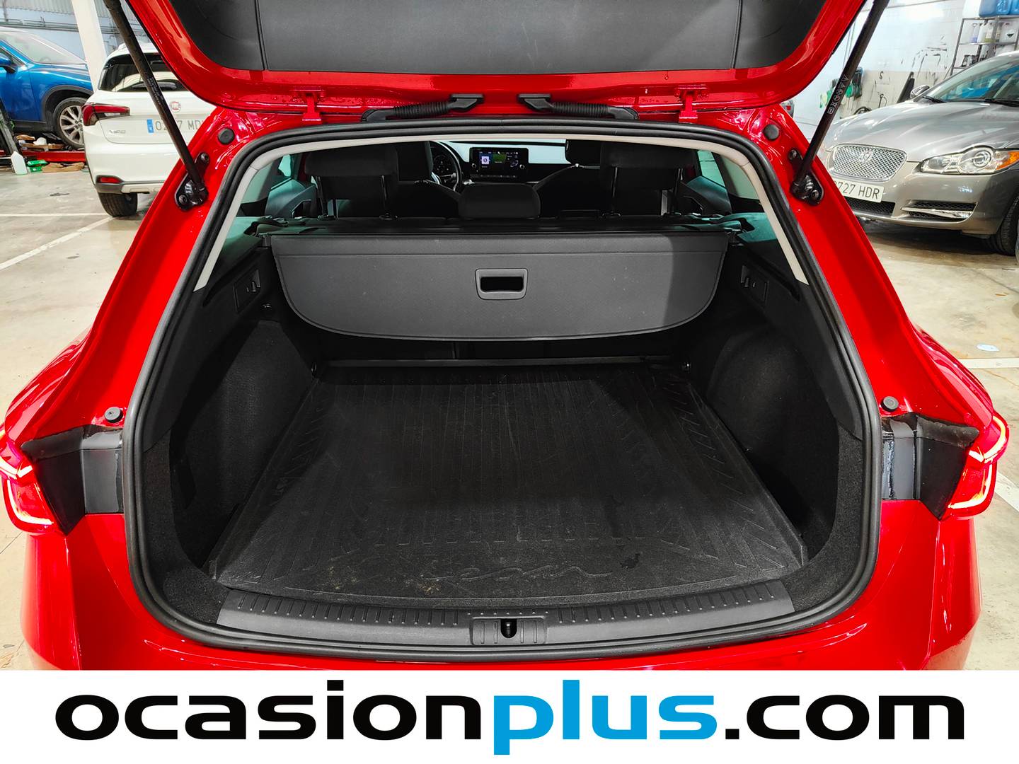 Fotos maletero Seat León SEAT León ST ST 1.0 TSI S&S Style XL (110 CV)
