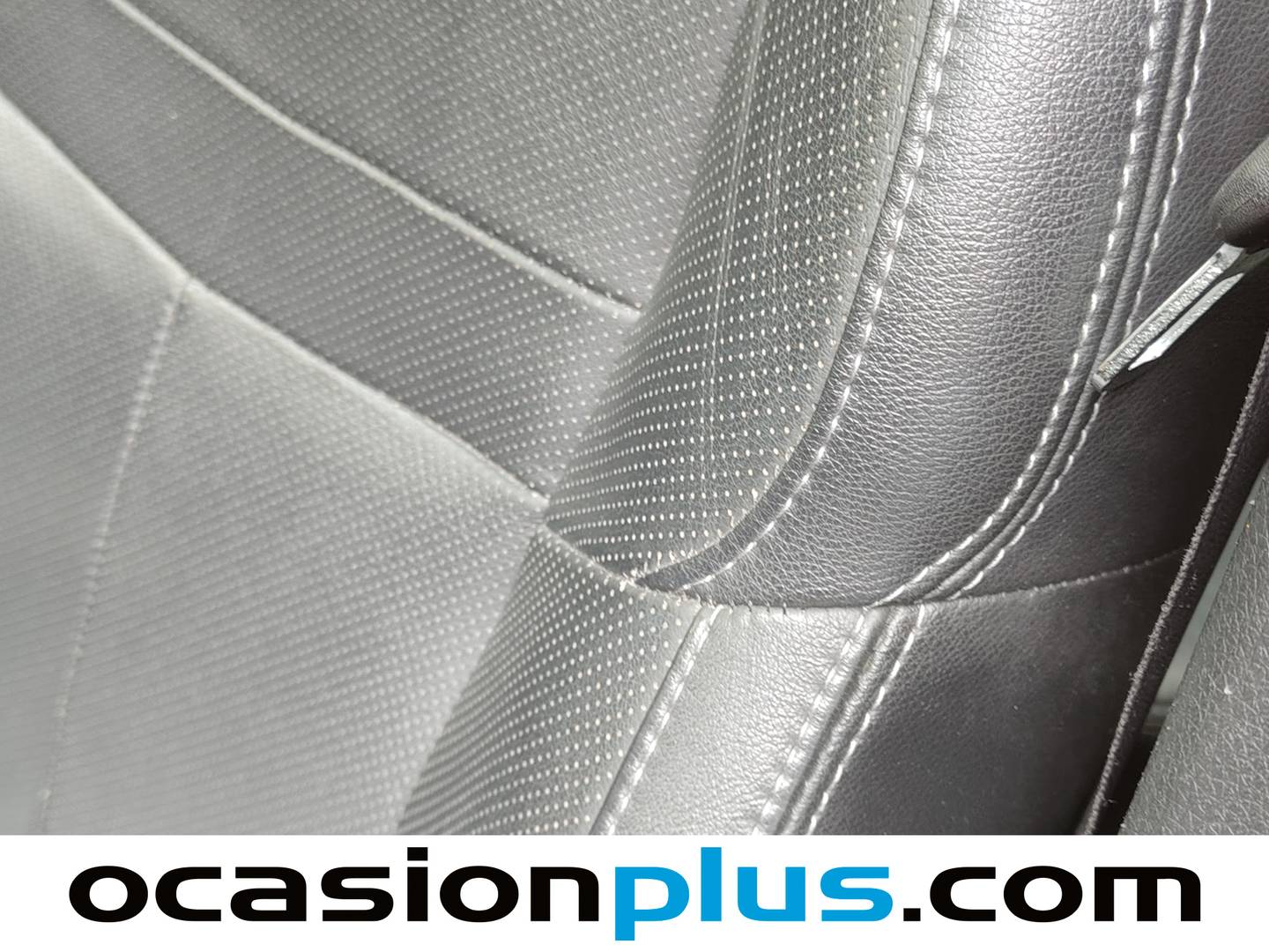 Equipamiento del Nissan QASHQAI Nissan Qashqai dCi 130 Tekna 4x2 XTronic (130 CV)
