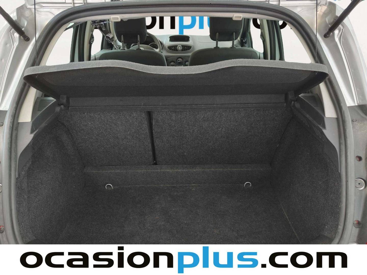 Fotos maletero Renault Clio Renault Clio 1.2 Authentique (75 CV)