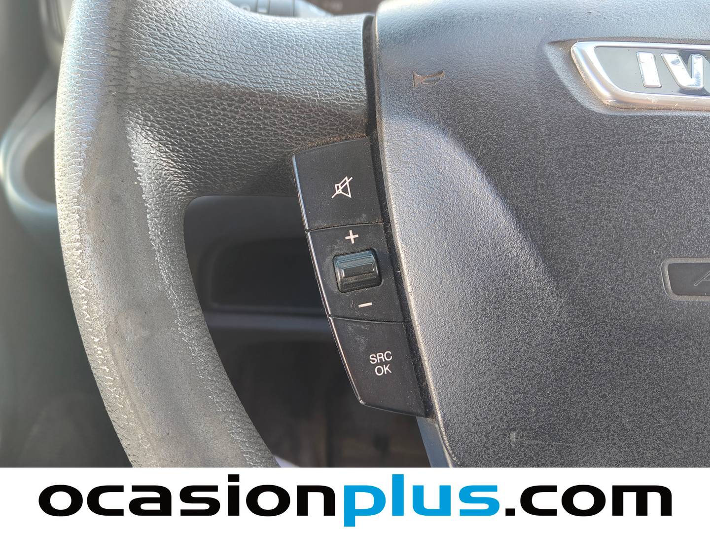 Extras y acabados del Iveco Daily Iveco Daily Furgon 2.3 TD 35S 16S V 4100/H3 (156 CV)