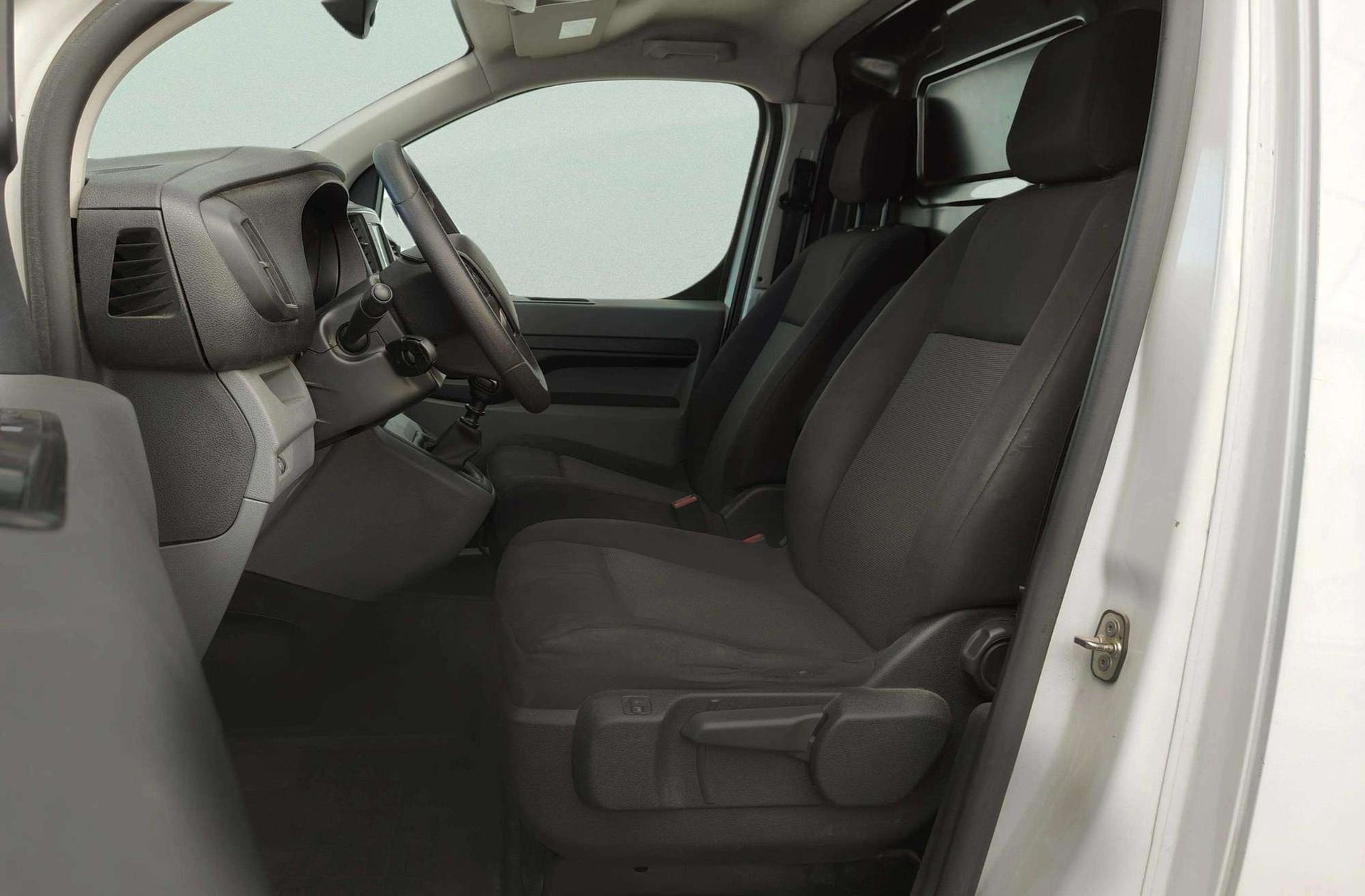 Citroën Jumpy Furgón BlueHDi 100 Talla XL - foto 9