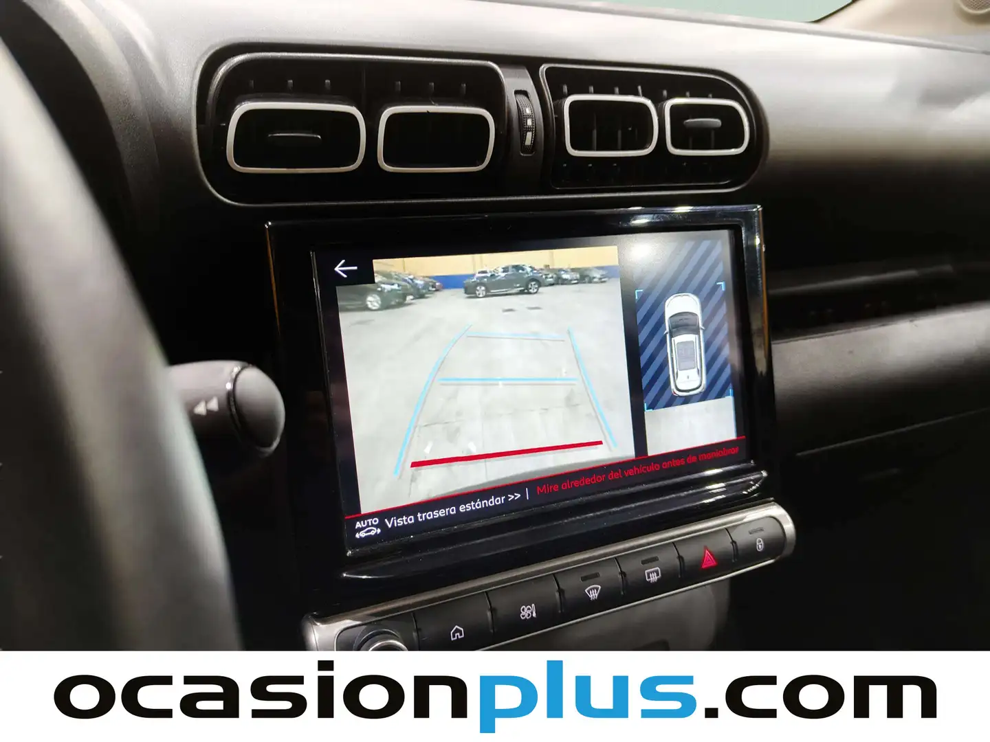 Foto Citroën C3 Aircross Citroen C3 Aircross PureTech 130 Shine Pack EAT6 (131 CV)