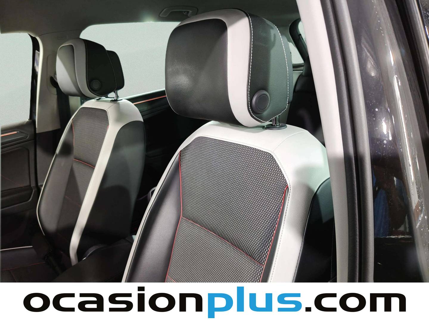 Extras y acabados del Volkswagen Tiguan Volkswagen Tiguan Urban Sport 2.0 TDI (150 CV) DSG