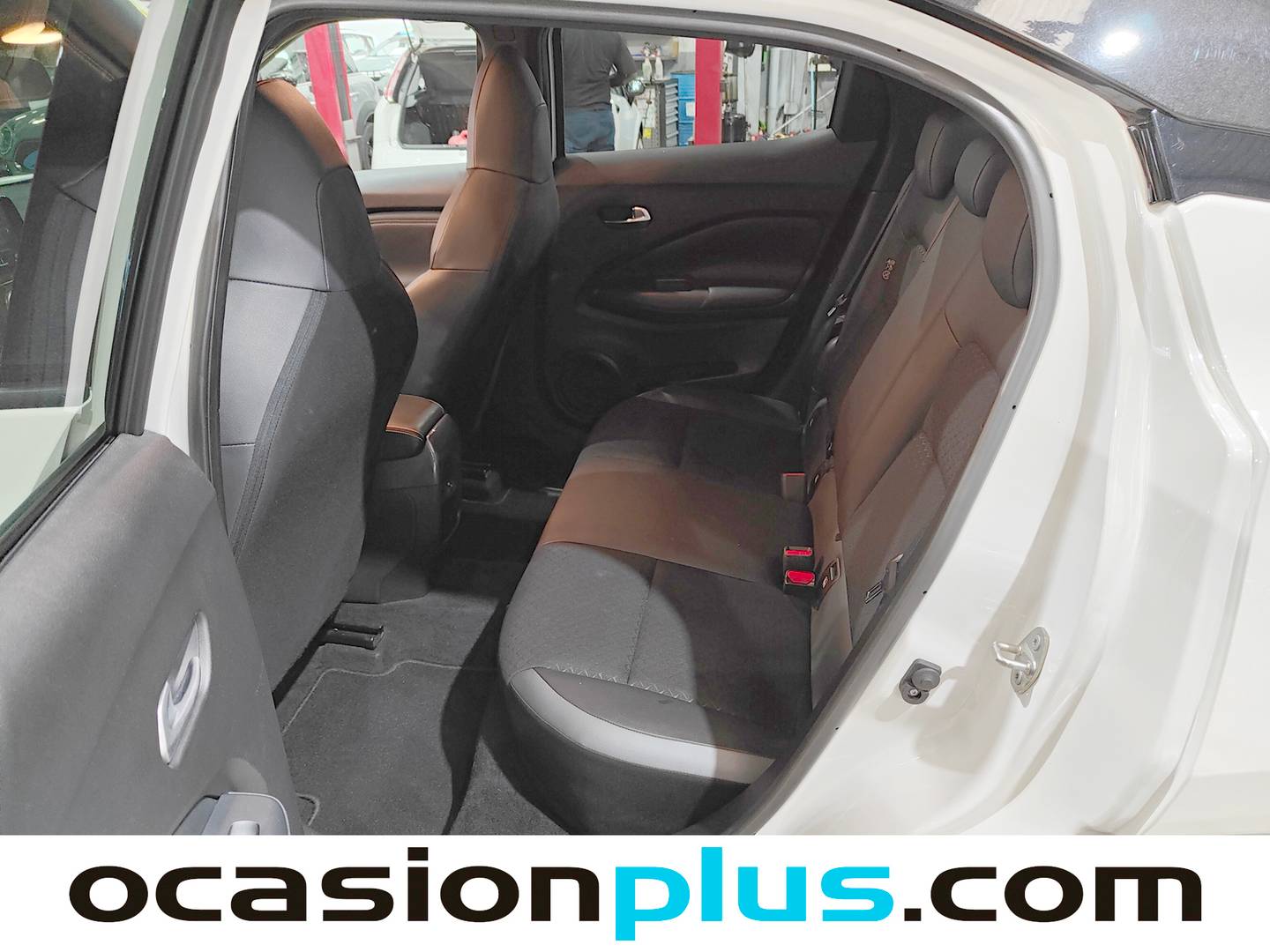 Foto Nissan JUKE Nissan Juke 1.6 Hybrid N-Design Fuji  (143 CV)