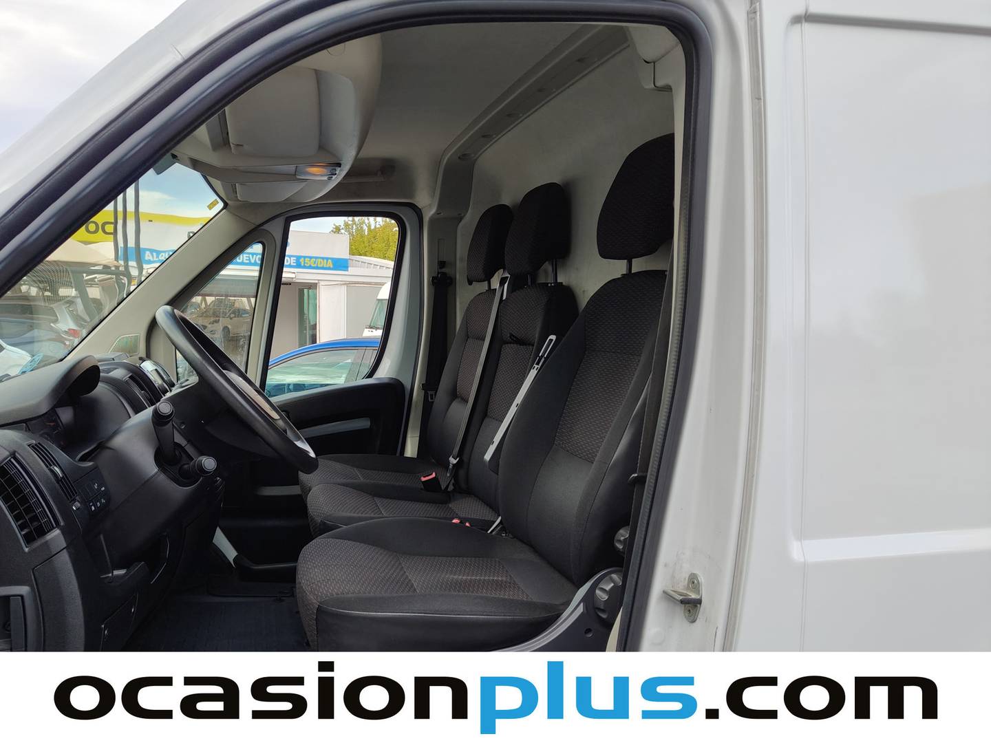 Foto Peugeot Boxer Peugeot Boxer Pack 335 L2 H2 BHDI (140CV) S&S