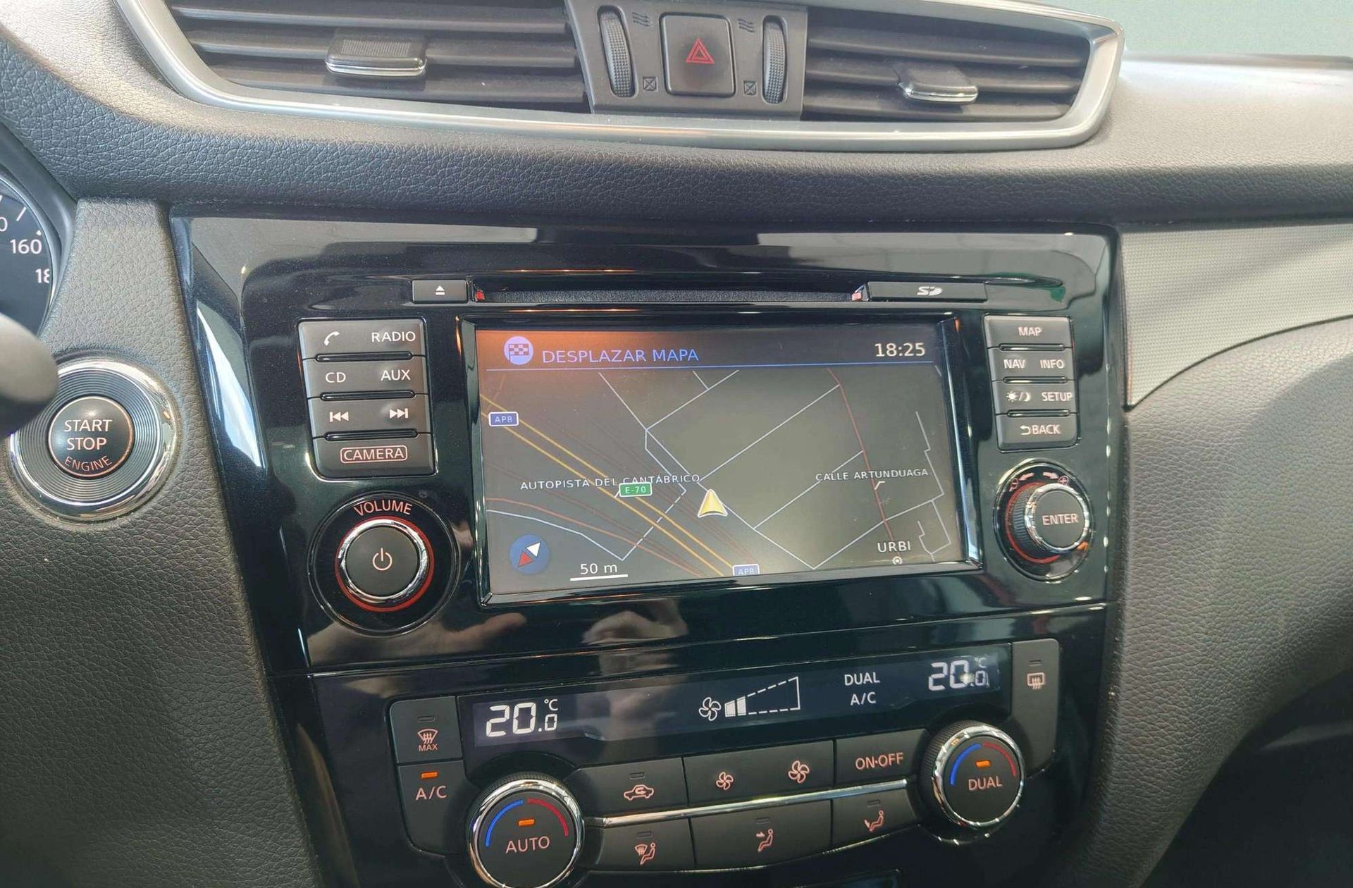 Nissan Qashqai DIG-T 115 N-Connecta Xtronic - foto 8