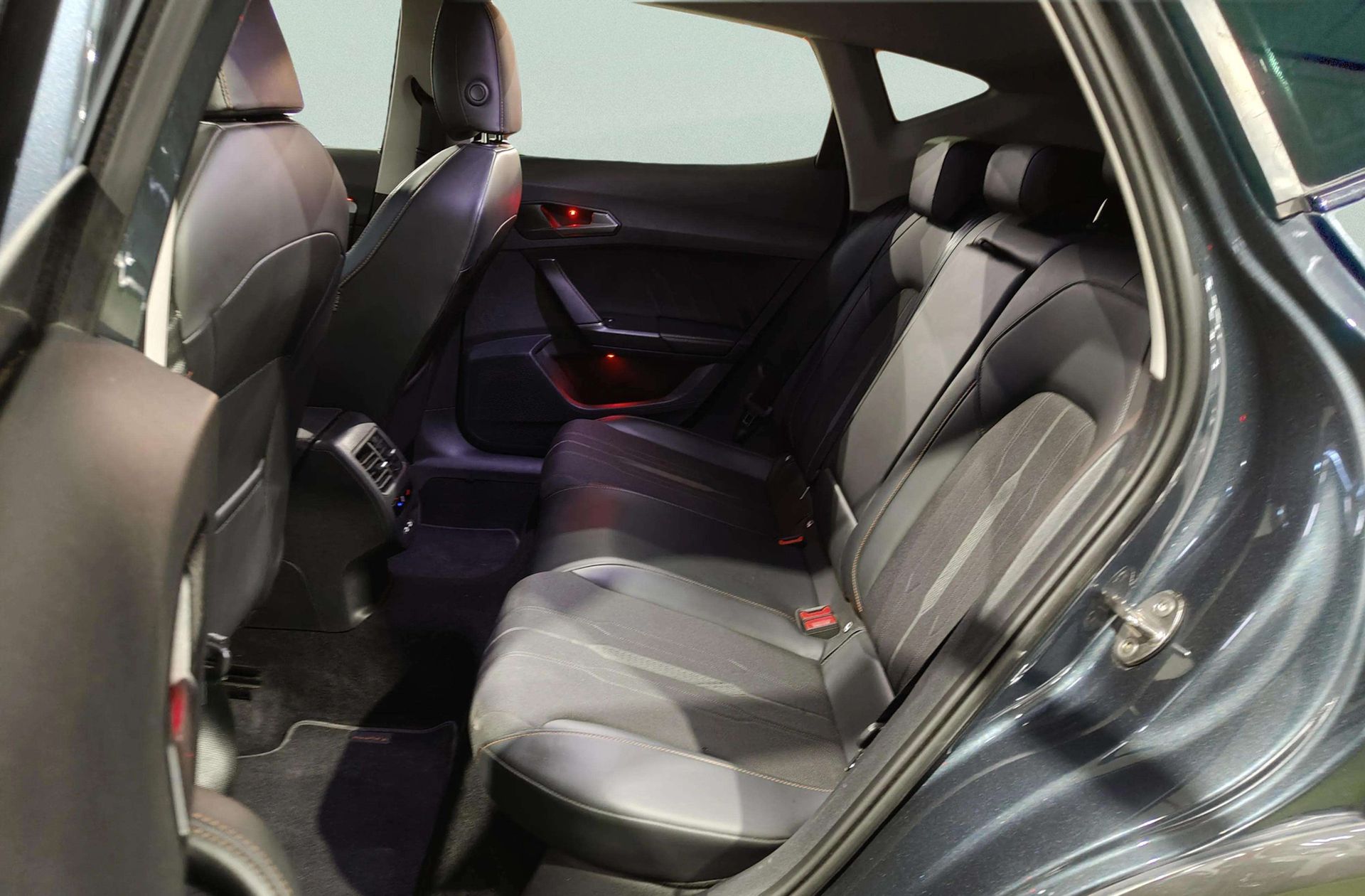 Cupra Formentor 1.5 TSI DSG - foto 12