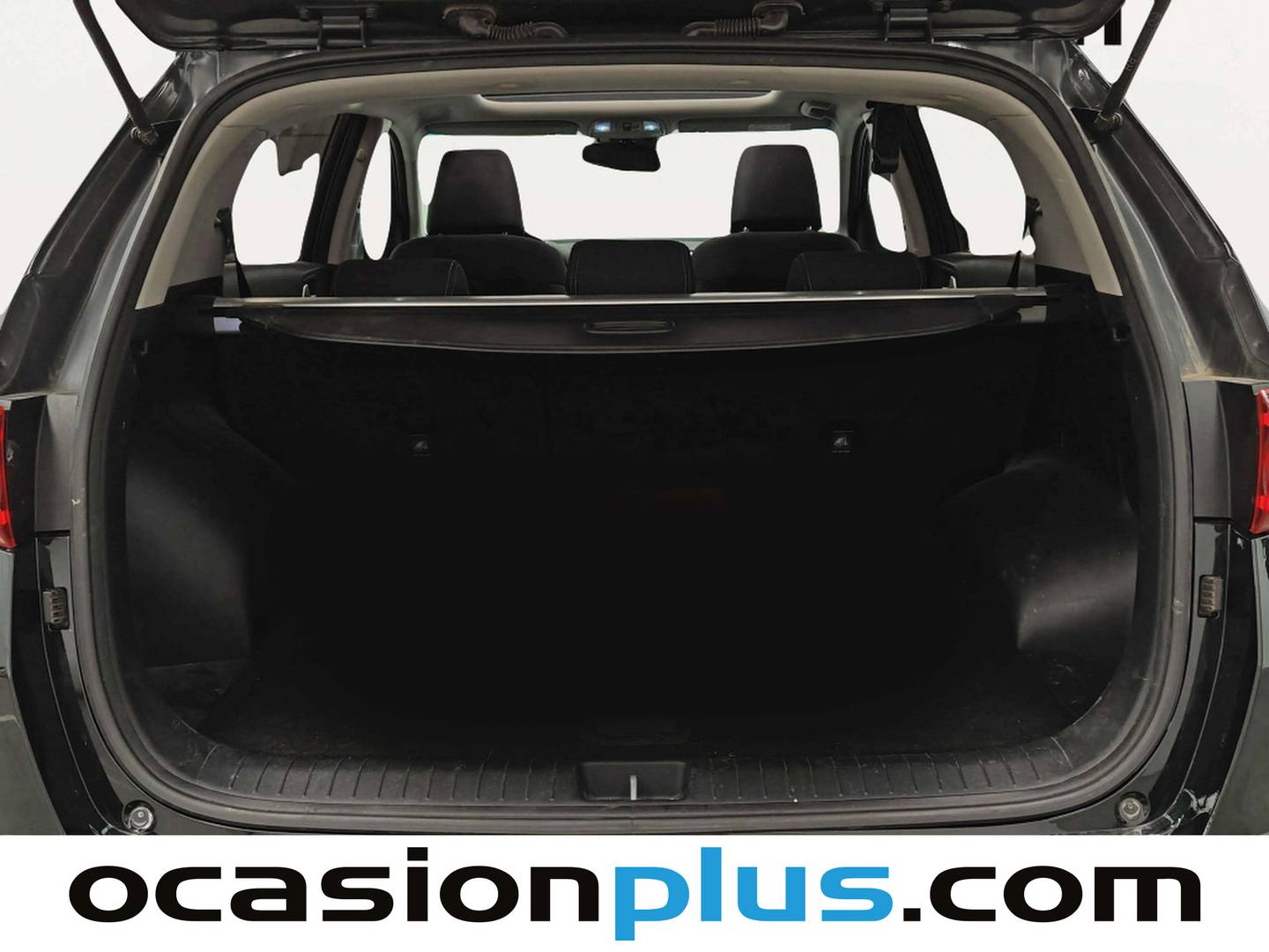 Fotos maletero KIA Sportage KIA Sportage 1.6 CRDi Drive 4x2 (115 CV)