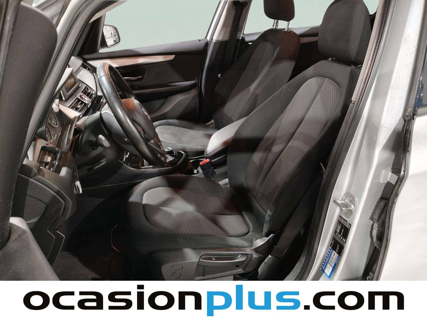 Foto asientos delanteros BMW Serie 2 Active Tourer BMW Serie 2 216d Active Tourer (116 CV)