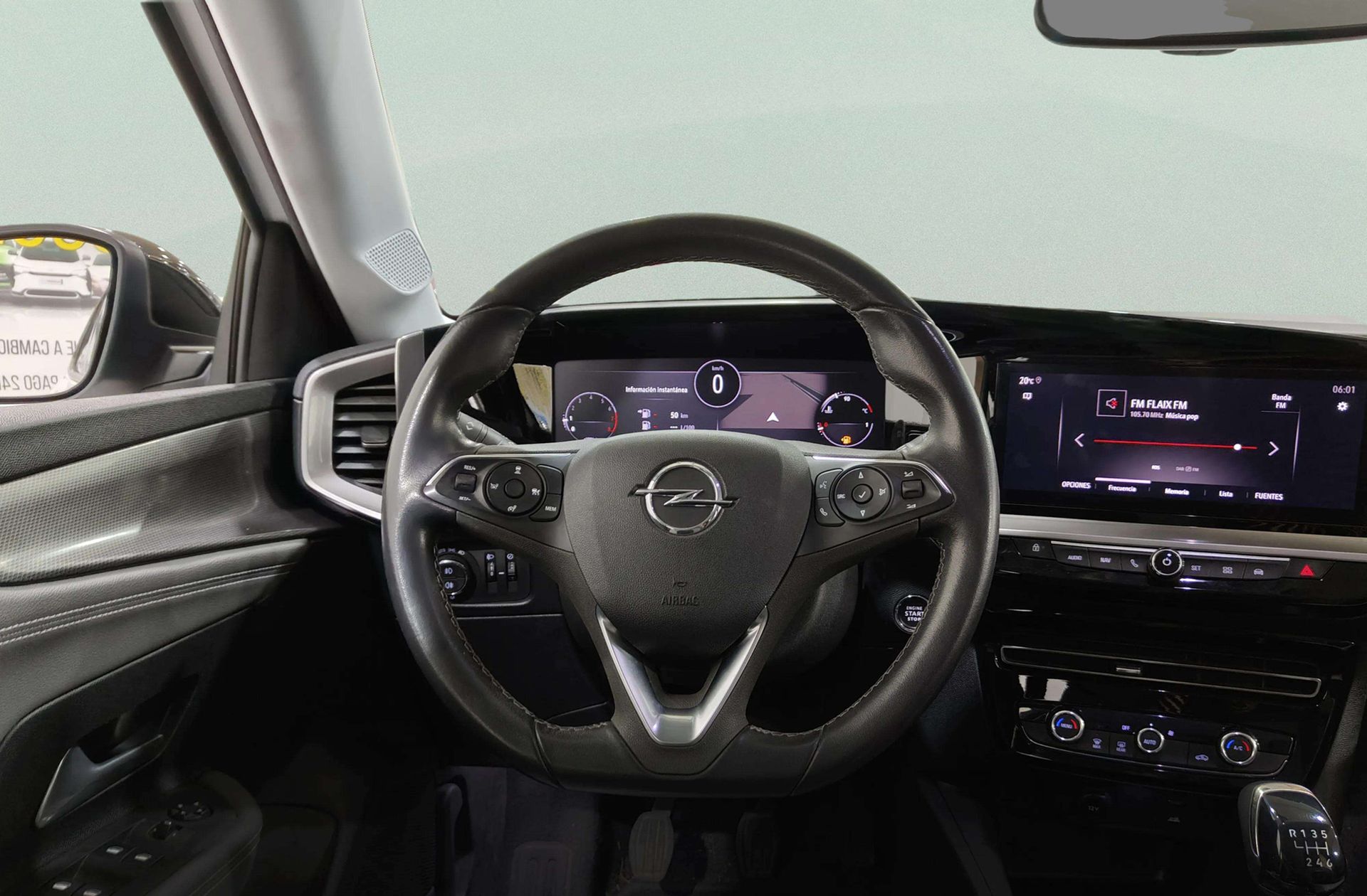 Opel Mokka 1.2 T Business Elegance - foto 21