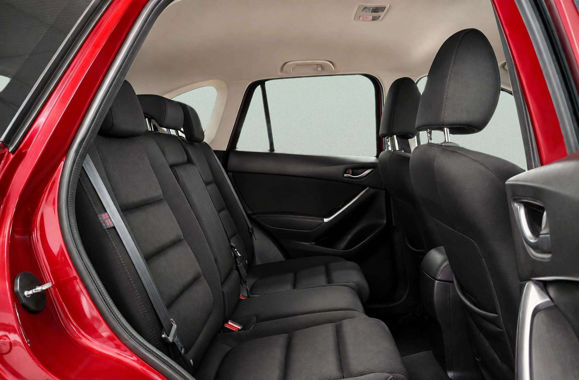 Mazda CX-5 2.2 DE Luxury 2WD - foto 17