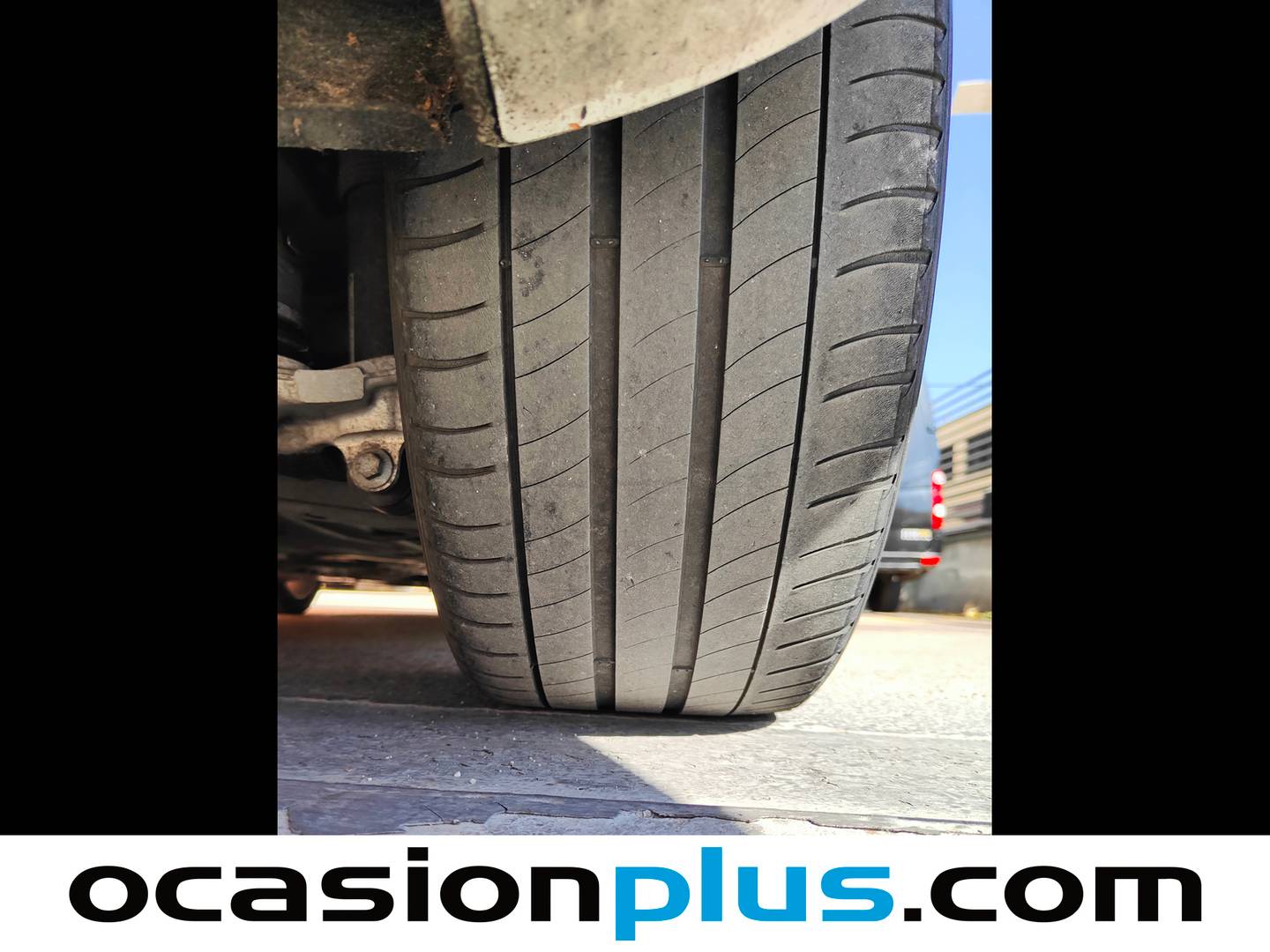 Foto Volvo V90 Volvo V90 D4 Business Plus Auto  (190 CV)