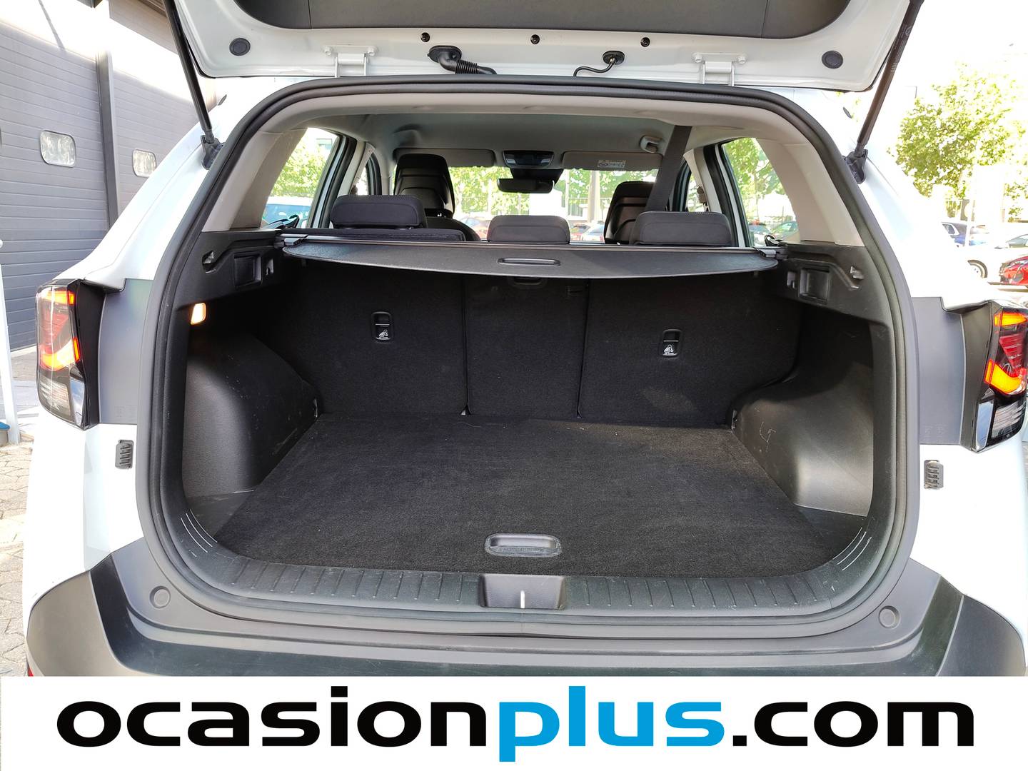 Fotos maletero KIA Sportage KIA Sportage 1.6 T-GDi MHEV Drive 4x2 (150 CV)