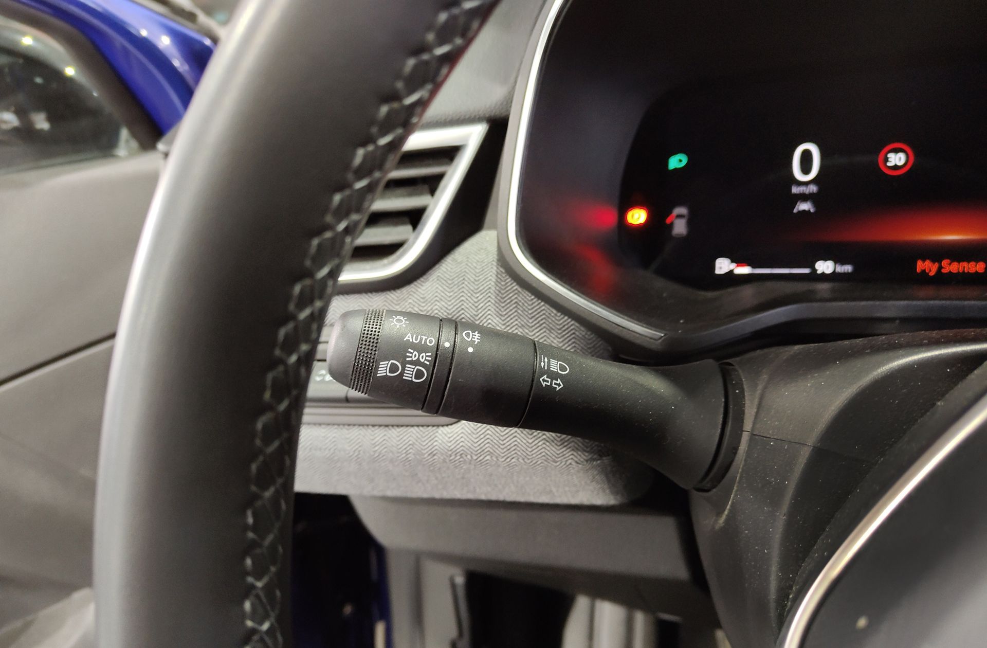 Renault Clio Techno TCe - foto 25