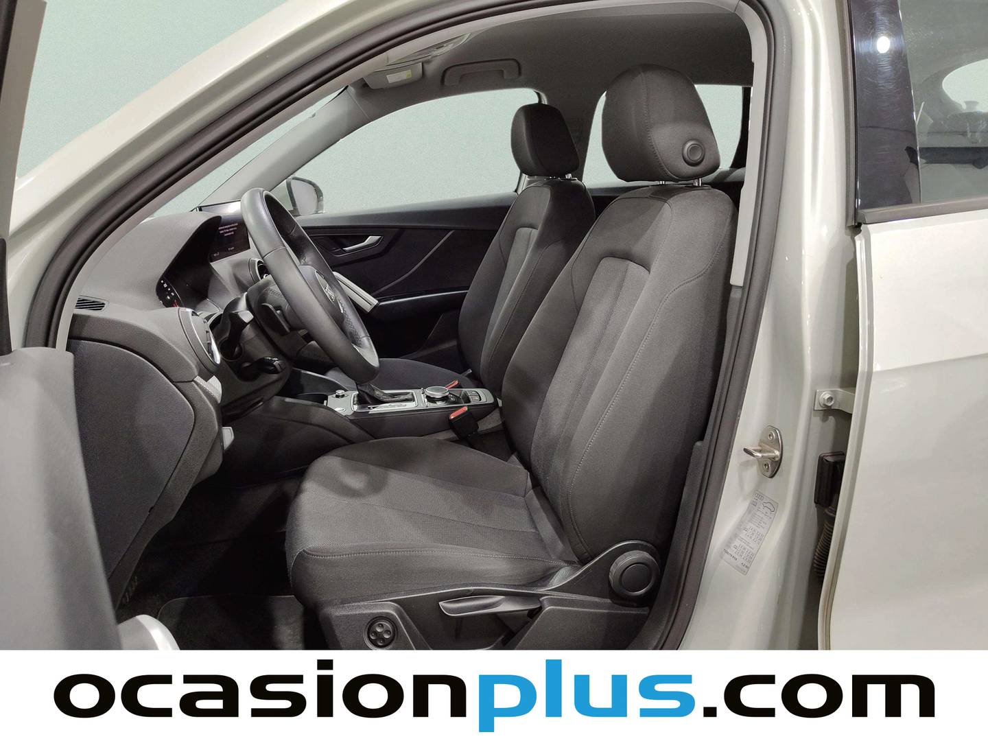 Foto asientos delanteros Audi Q2 Audi Q2 Advanced 30 TDI (116 CV) S-Tronic