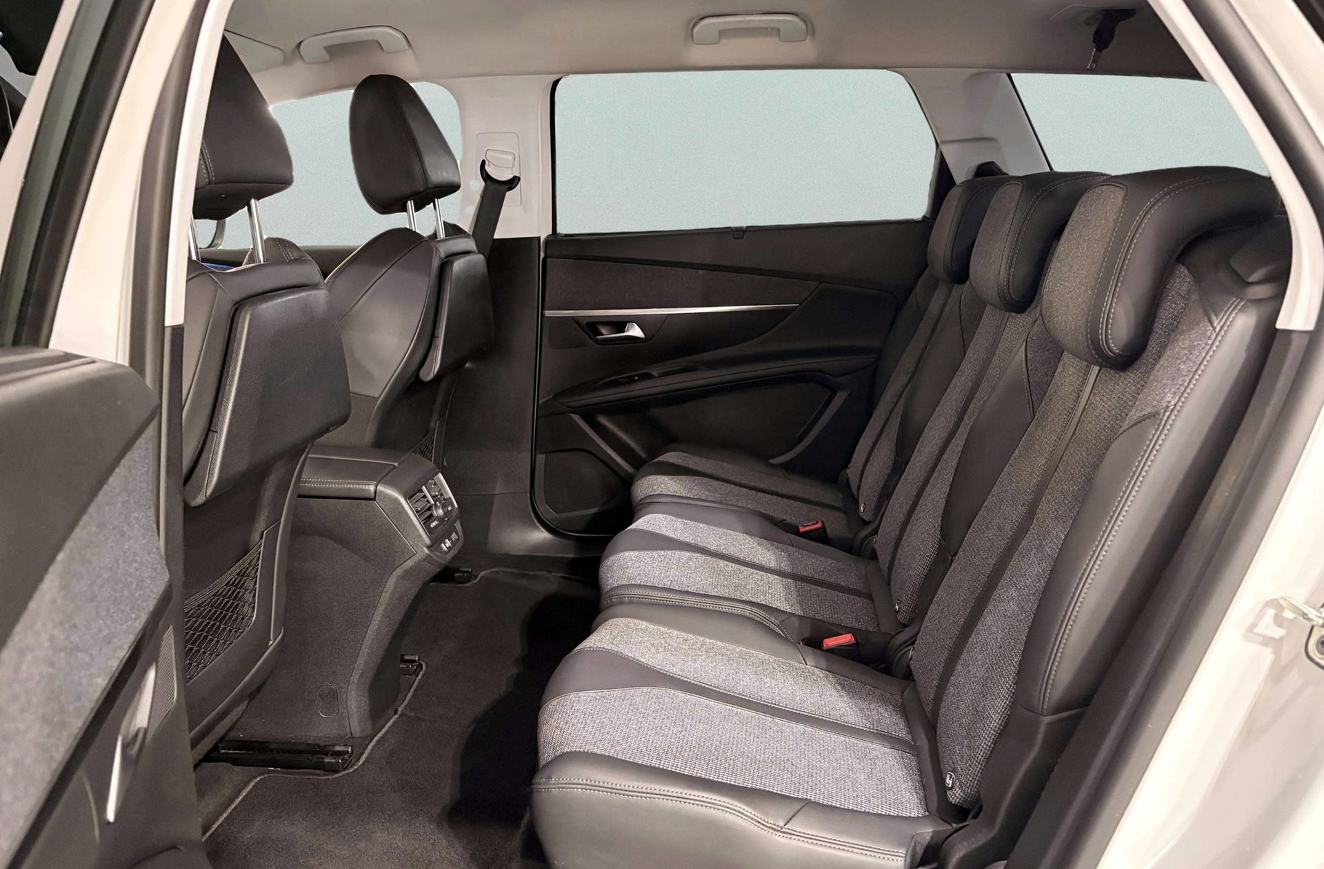 Peugeot 5008 PureTech 130 Allure 7 plazas - foto 13