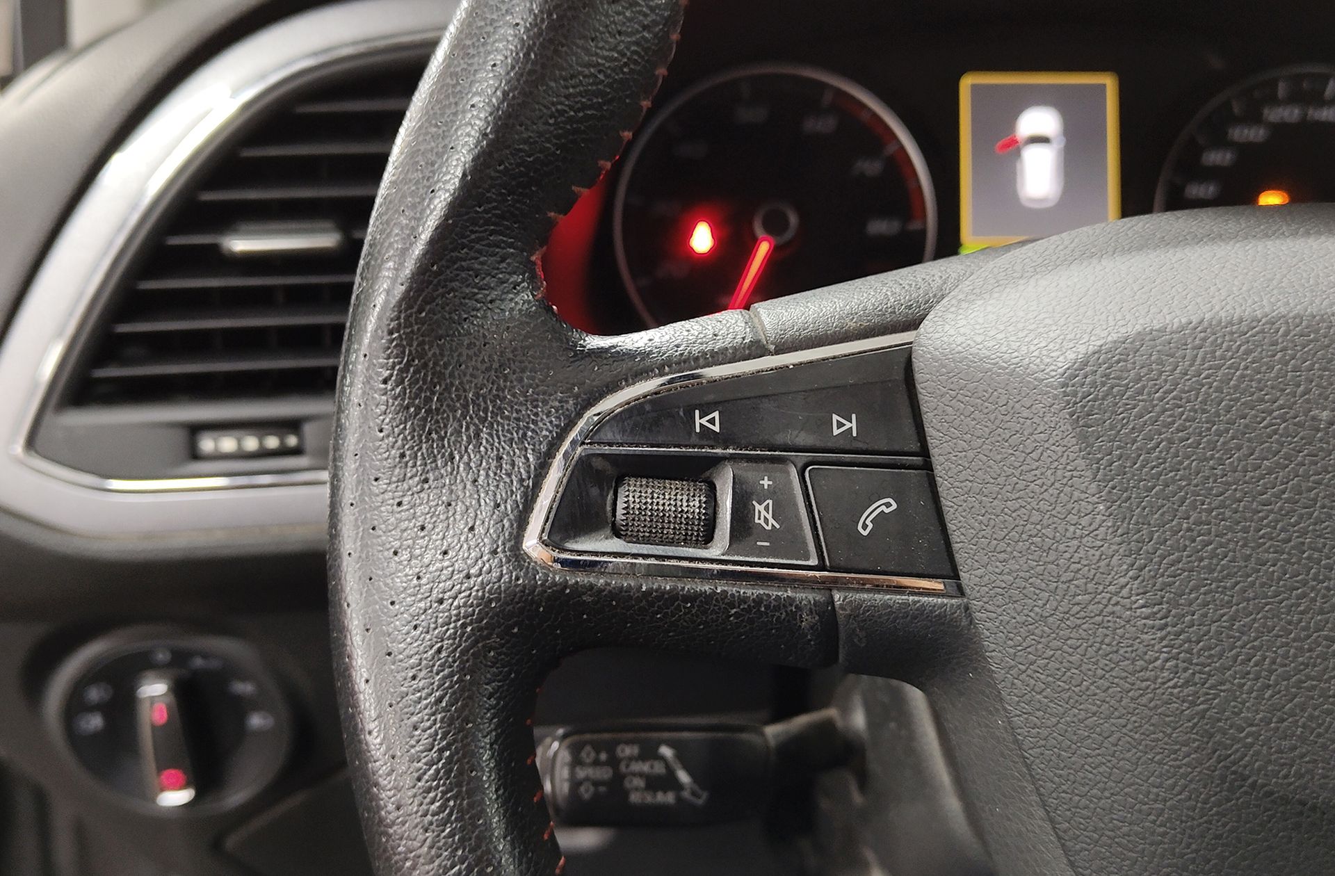 SEAT León ST 1.8 TSI FR - foto 40