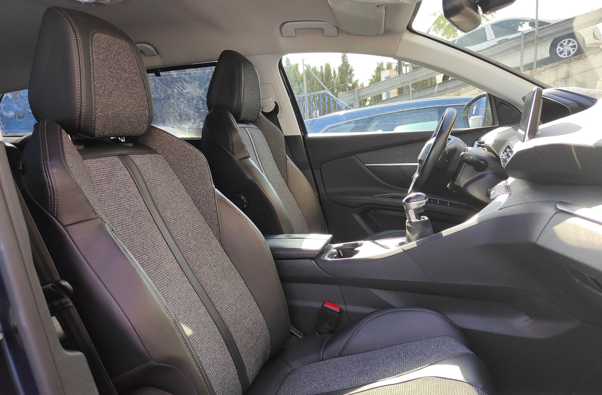 Peugeot 5008 PureTech 130 Allure - foto 19