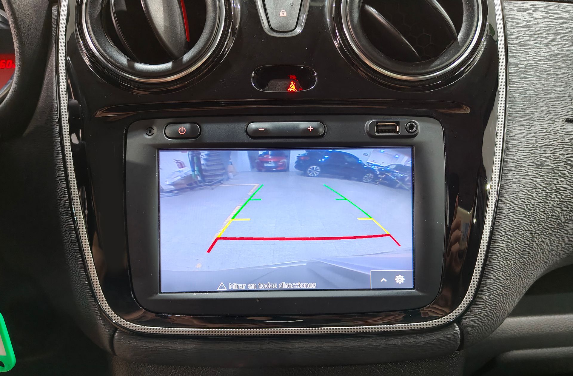Dacia Lodgy Serie Limitada Xplore TCe GPF 7 plazas - foto 8
