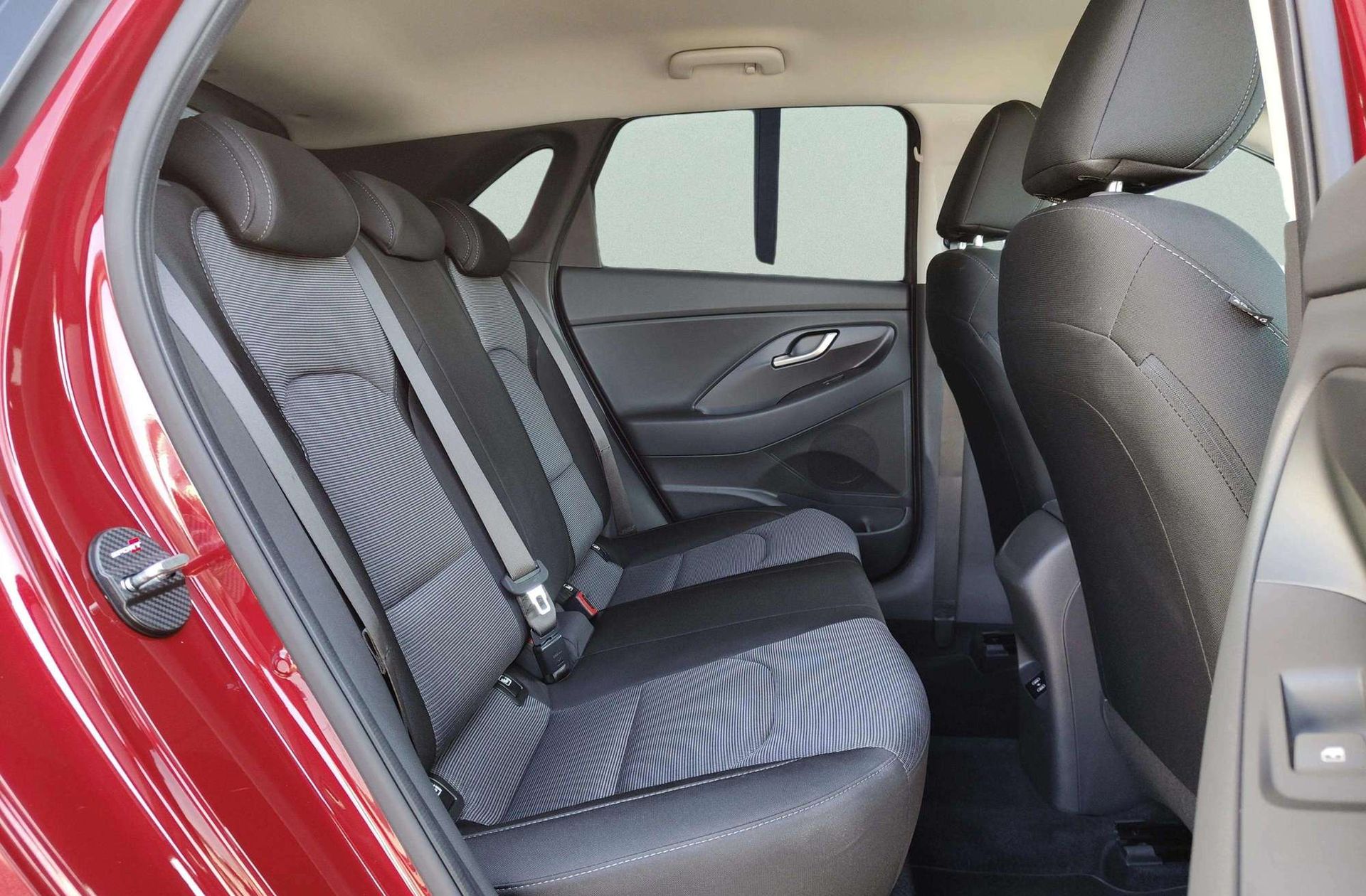 Hyundai i30 1.0 T-GDi 48V Klass - foto 21