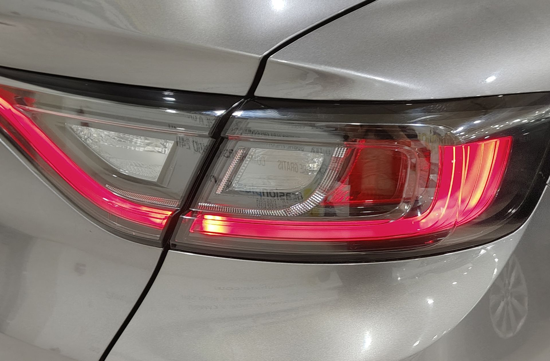 Renault Arkana Techno TCe 140 Mild hybrid EDC - foto 19