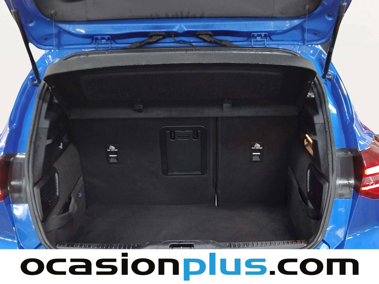 Fotos maletero Ford Focus Ford Focus 1.0 Ecoboost MHEV ST-Line (125 CV)