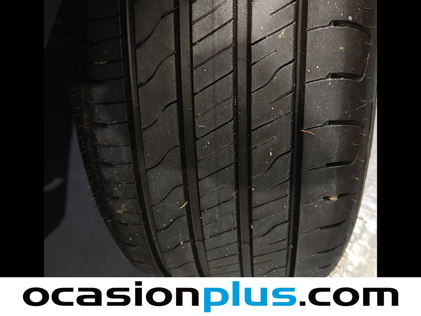 Foto Peugeot 5008 Peugeot 5008 PureTech 130 S&S Allure Pack EAT8 (130 CV) 7 Plazas