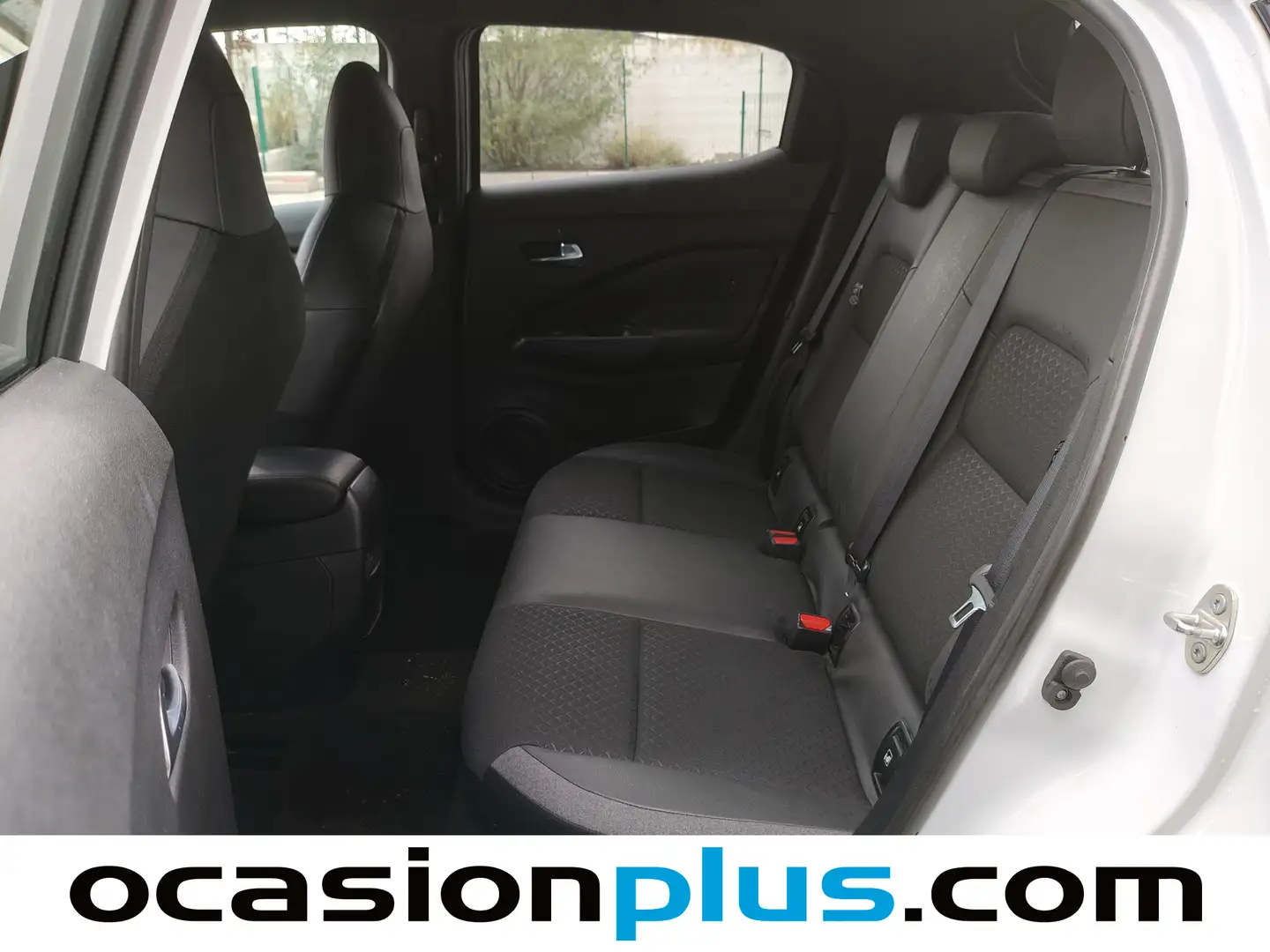 Foto Nissan JUKE Nissan Juke DIG-T N-Connecta 4x2 DCT (114 CV)