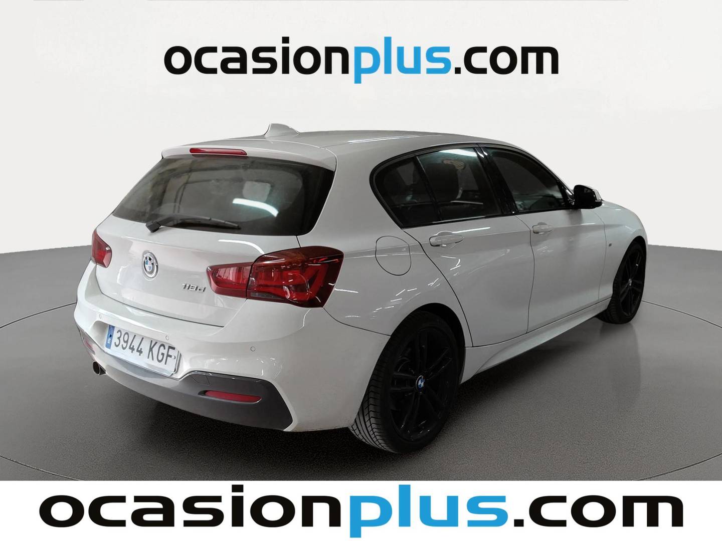 Foto trasera BMW Serie 1 BMW Serie 1 118d (150 CV) Pack M derecha