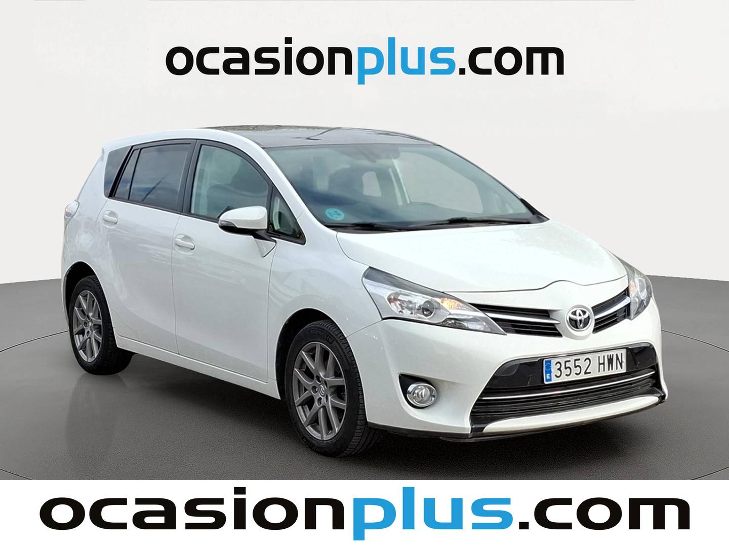 Foto delantera Toyota Verso Toyota Verso 130 Advance (132 CV) derecha