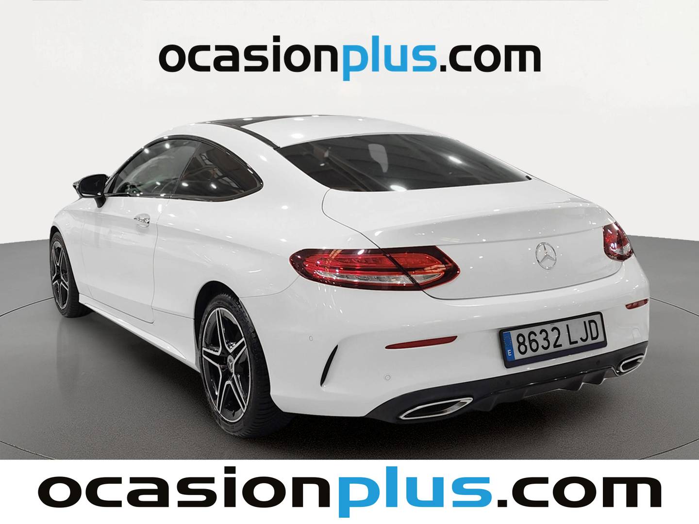Foto trasera Mercedes Clase C Mercedes Clase C C 200 Coupe (184 CV) Paquete AMG izquierda