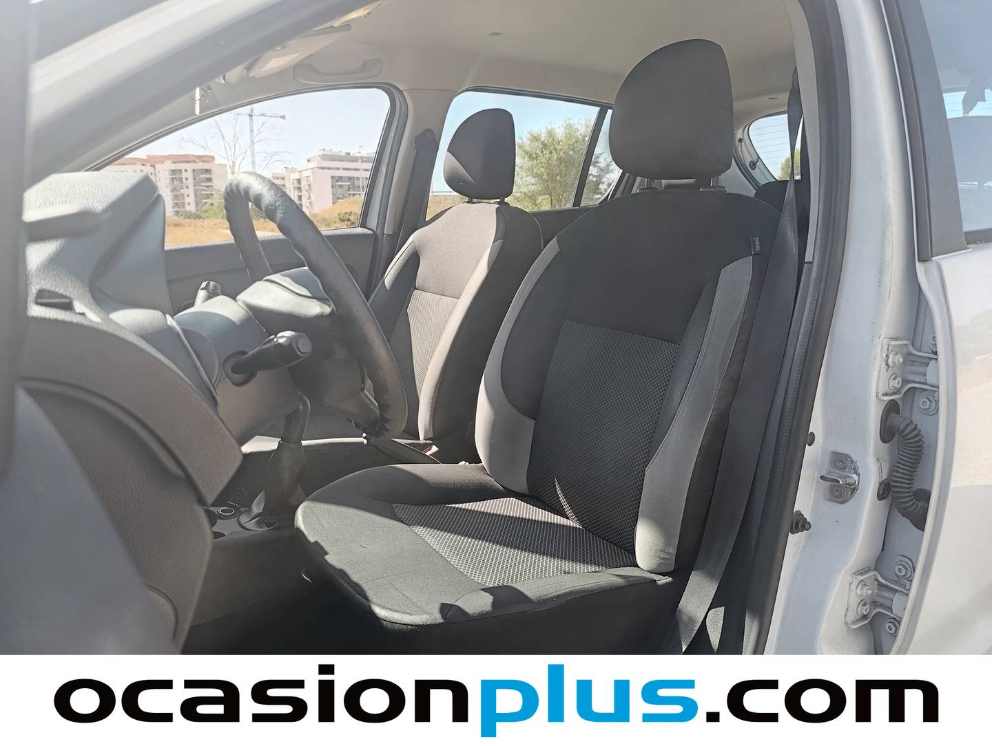 Foto asientos delanteros Dacia Sandero Dacia Sandero 1.2 Ambiance (75 CV)