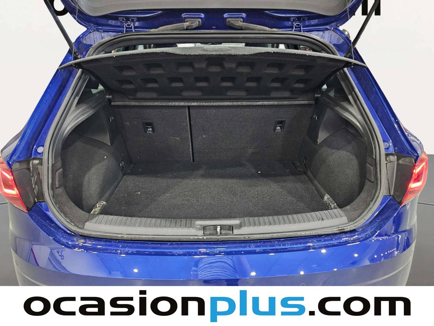Fotos maletero Seat León Seat León 1.5 TSI S&S FR Black Edition (150 CV)