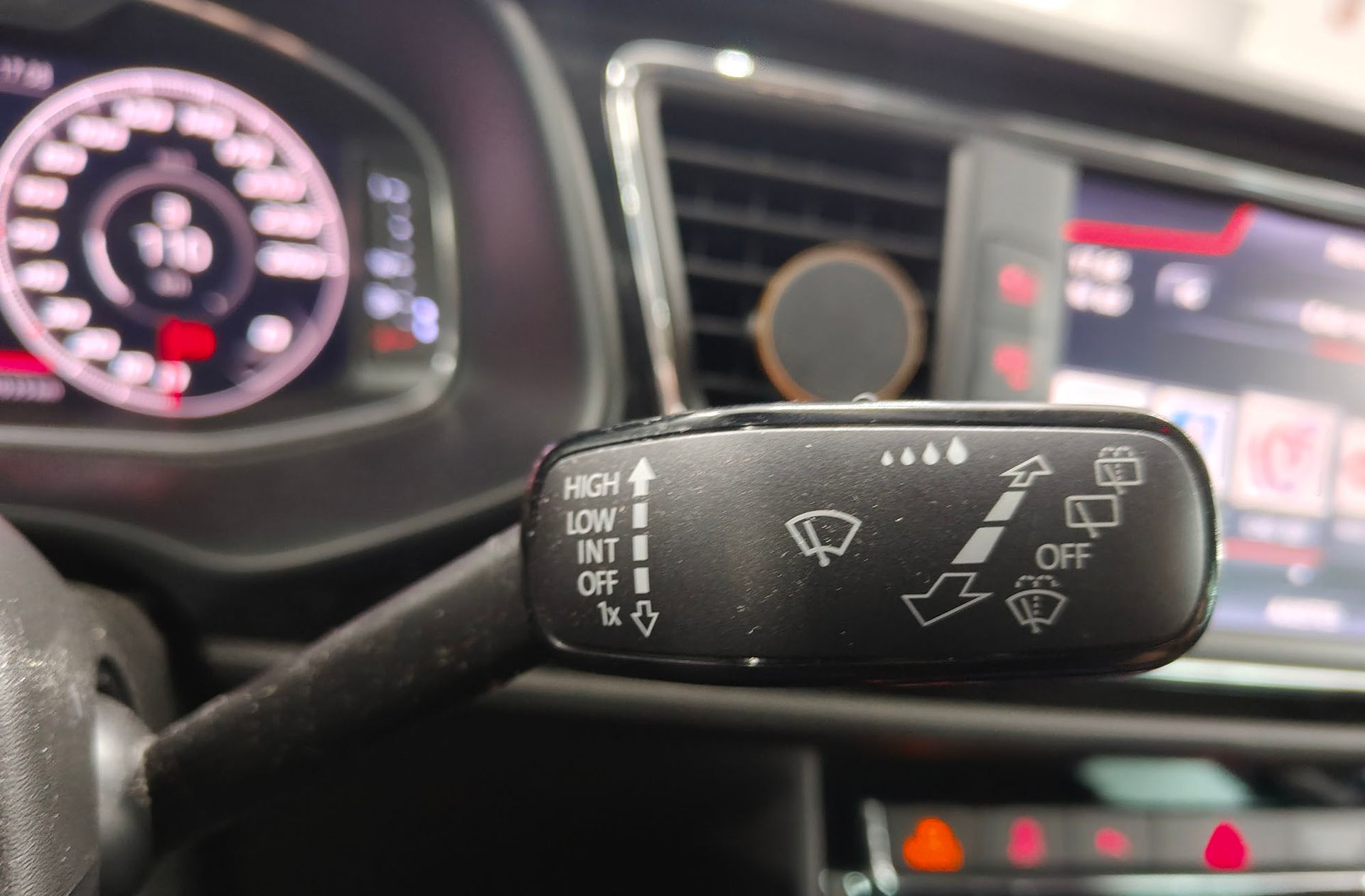 SEAT León 2.0 TSI FR Edition Plus DSG - foto 38