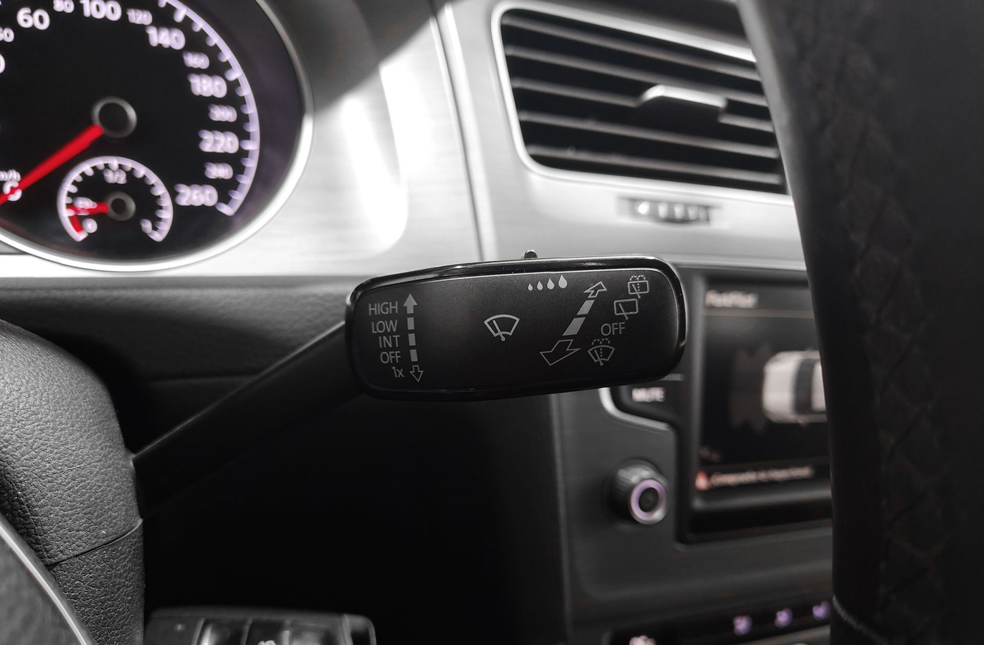 Volkswagen Golf Advance 2.0 TDI BMT - foto 25